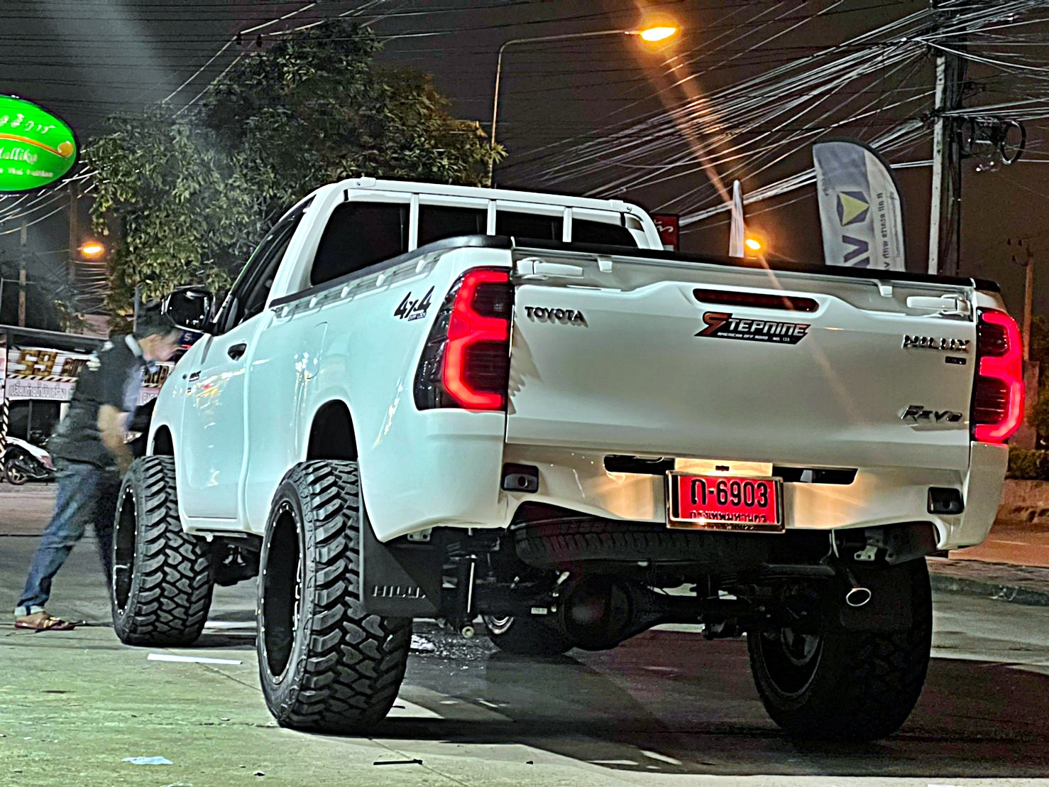 #REVO_หัวเดียว_จองคิวมาจากจันทบุรี ทำทรงเมกาที่ STEP9