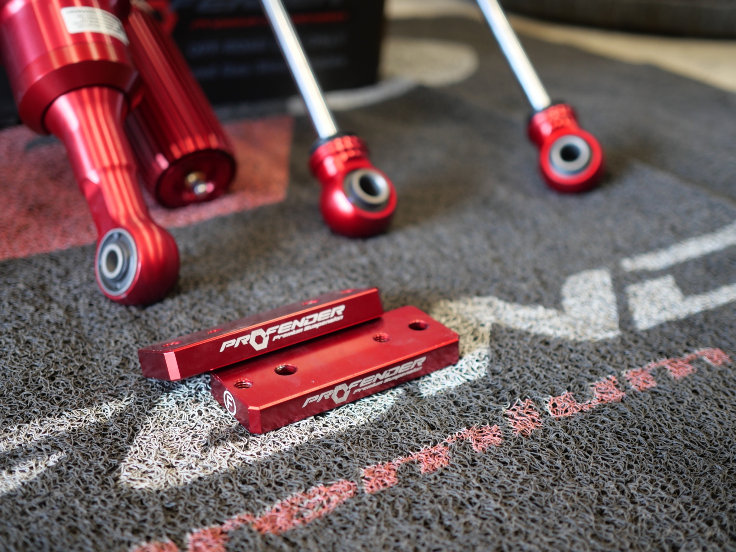 โช๊ค Profender รุ่น Oem 2.5 ปรับ 8 ระดับ ด้านหลัง PiggyBack 2.0 ปรับ 8 ระดับ