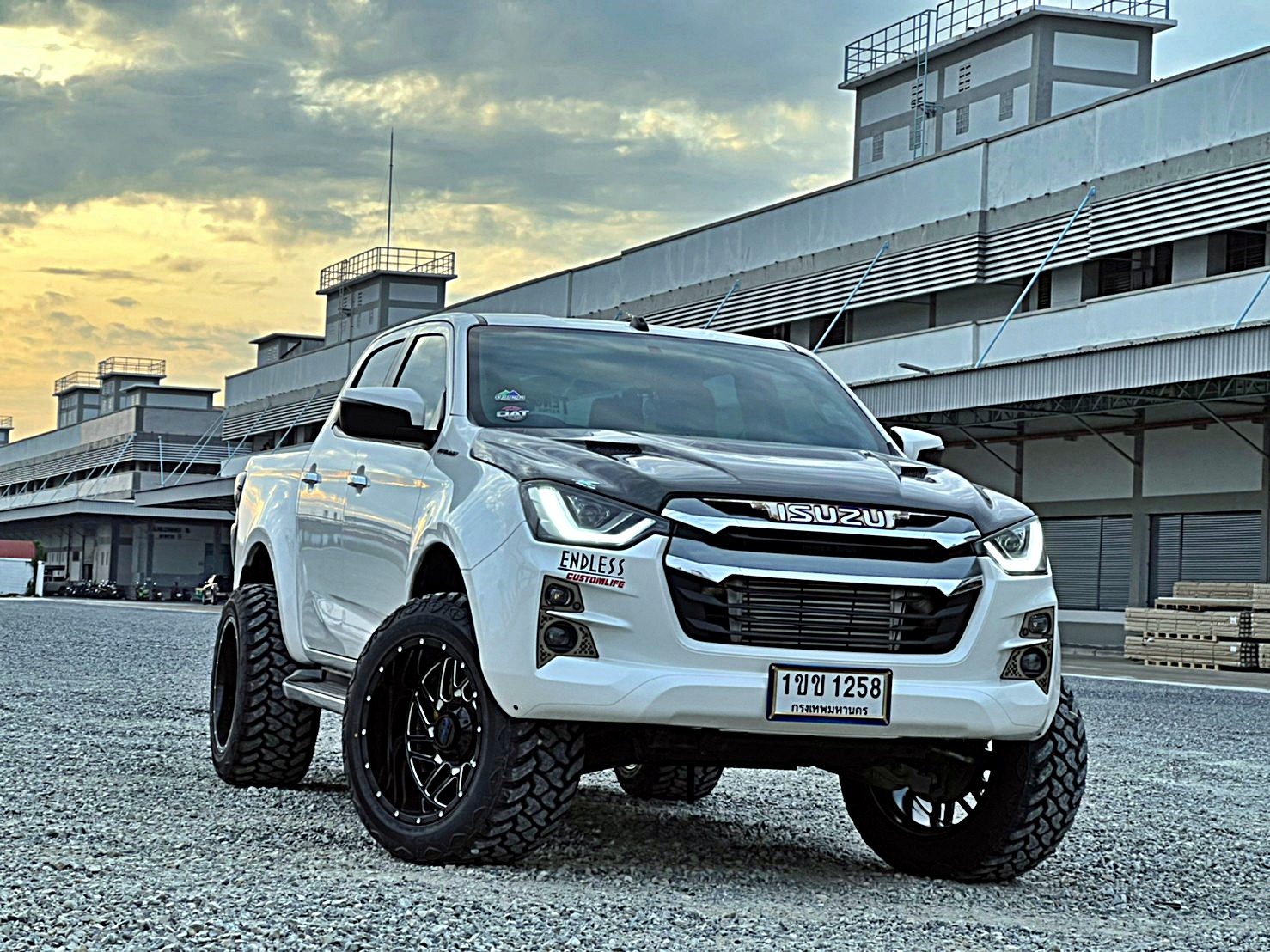 #จากตัวเตี้ยรถซิ่งสู่ตัวสูงทรงเมกา ที่ step9