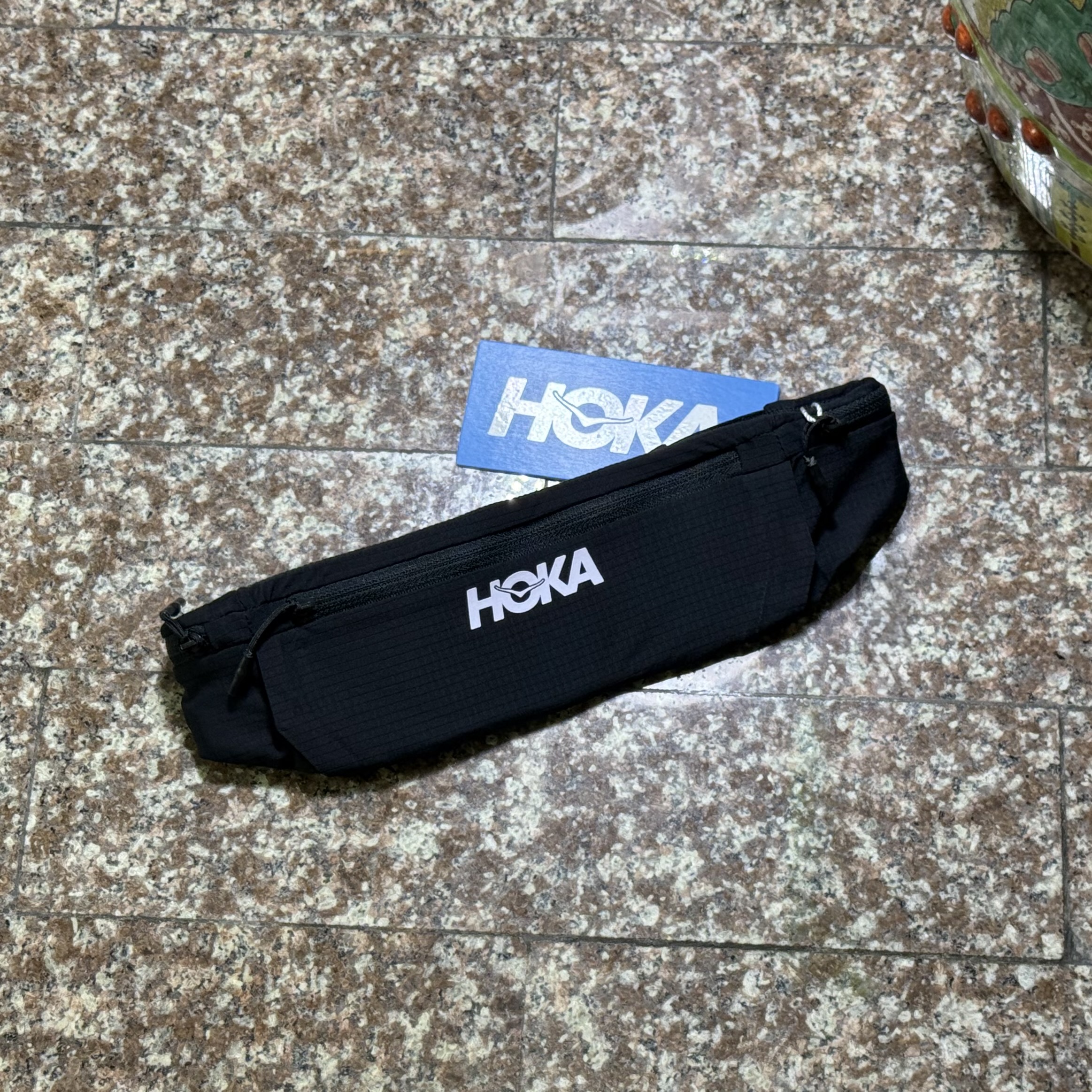 กระเป๋าวิ่ง HOKA Performance Running WaistPack ‘BLACK’ (S,L)