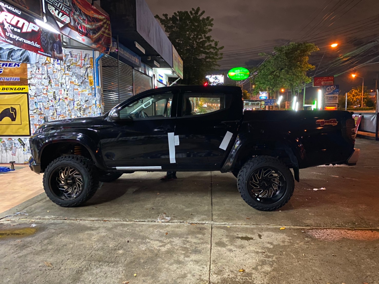 TRITON 4X4 จัดทรงเมกา