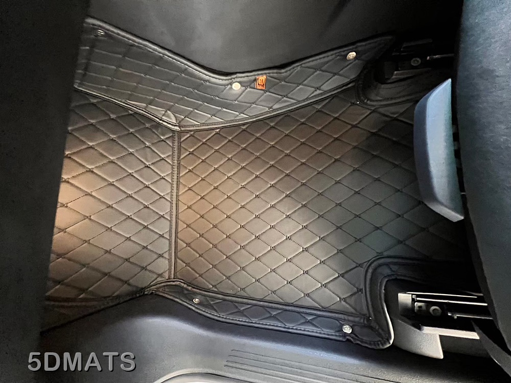 พรมปูพื้นรถยนต์ 6D BENZ GLA W247 (ปี2020-27) พรม6D เบ๊นซ์ VIP หนาพิเศษ เข้ารูป เต็มคัน