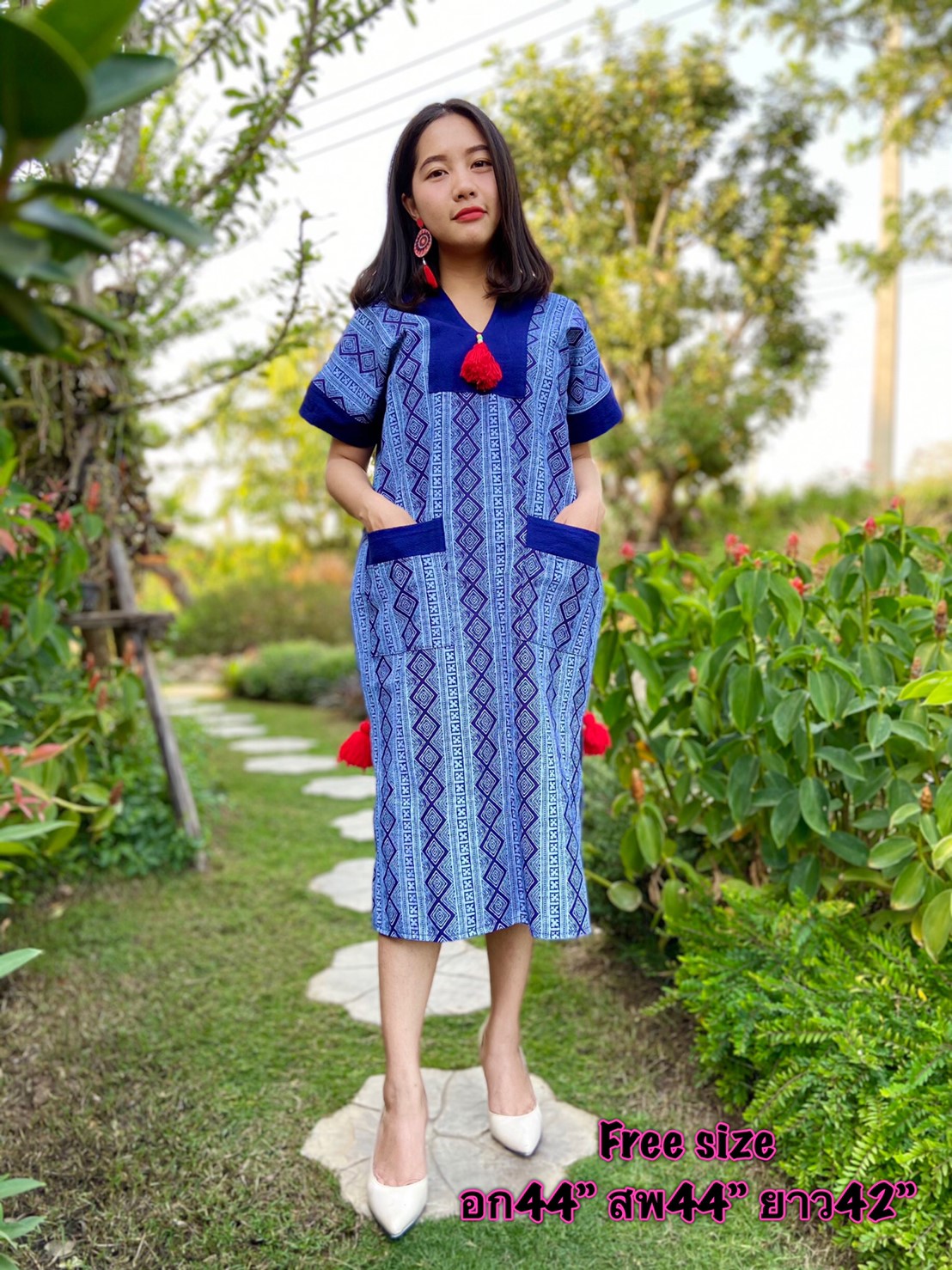 เดรสผ้าฝ้ายแขนสั้น แต่งพู่