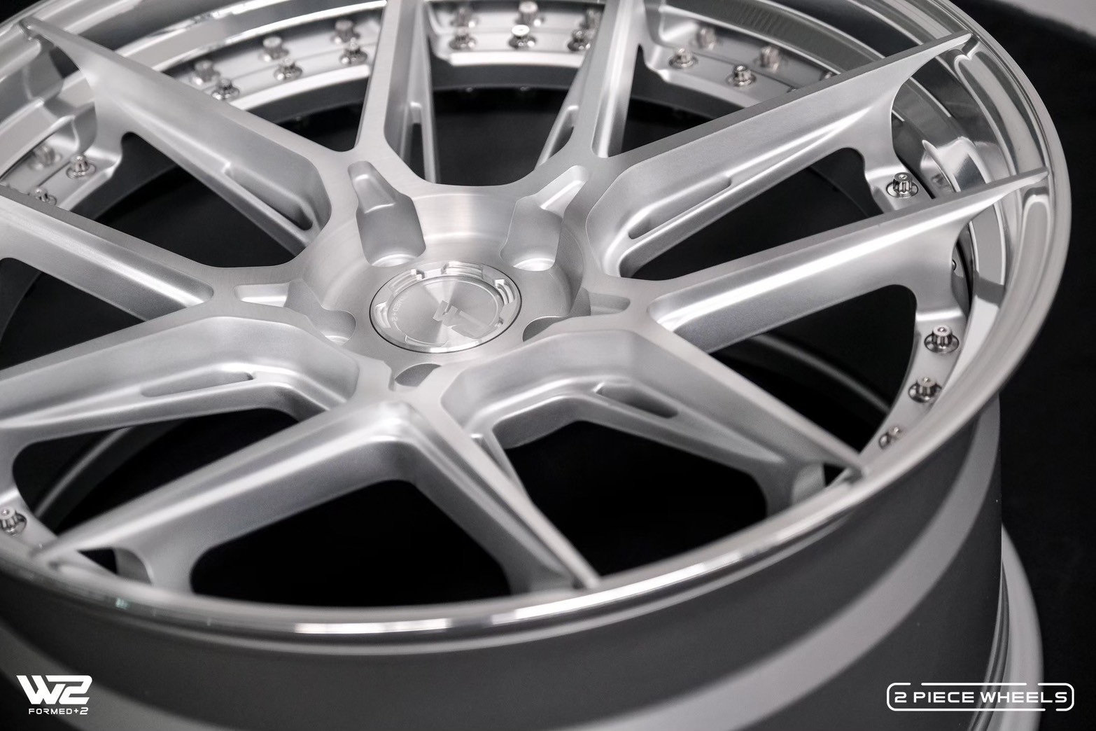 ล้อแท้ W2C ล้อ2ชิ้นขอบ20 ชุดละ 66,000 บาท ที่ STEP9