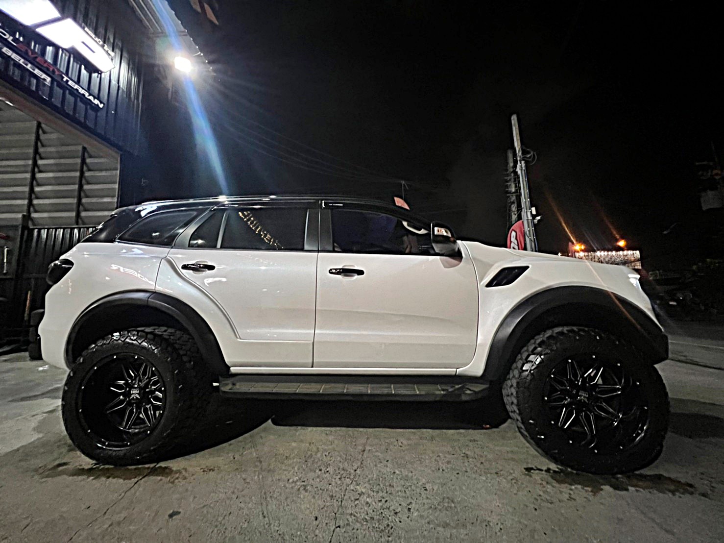 #FORD_EVEREST_ทรงเมกา ที่ STEP9