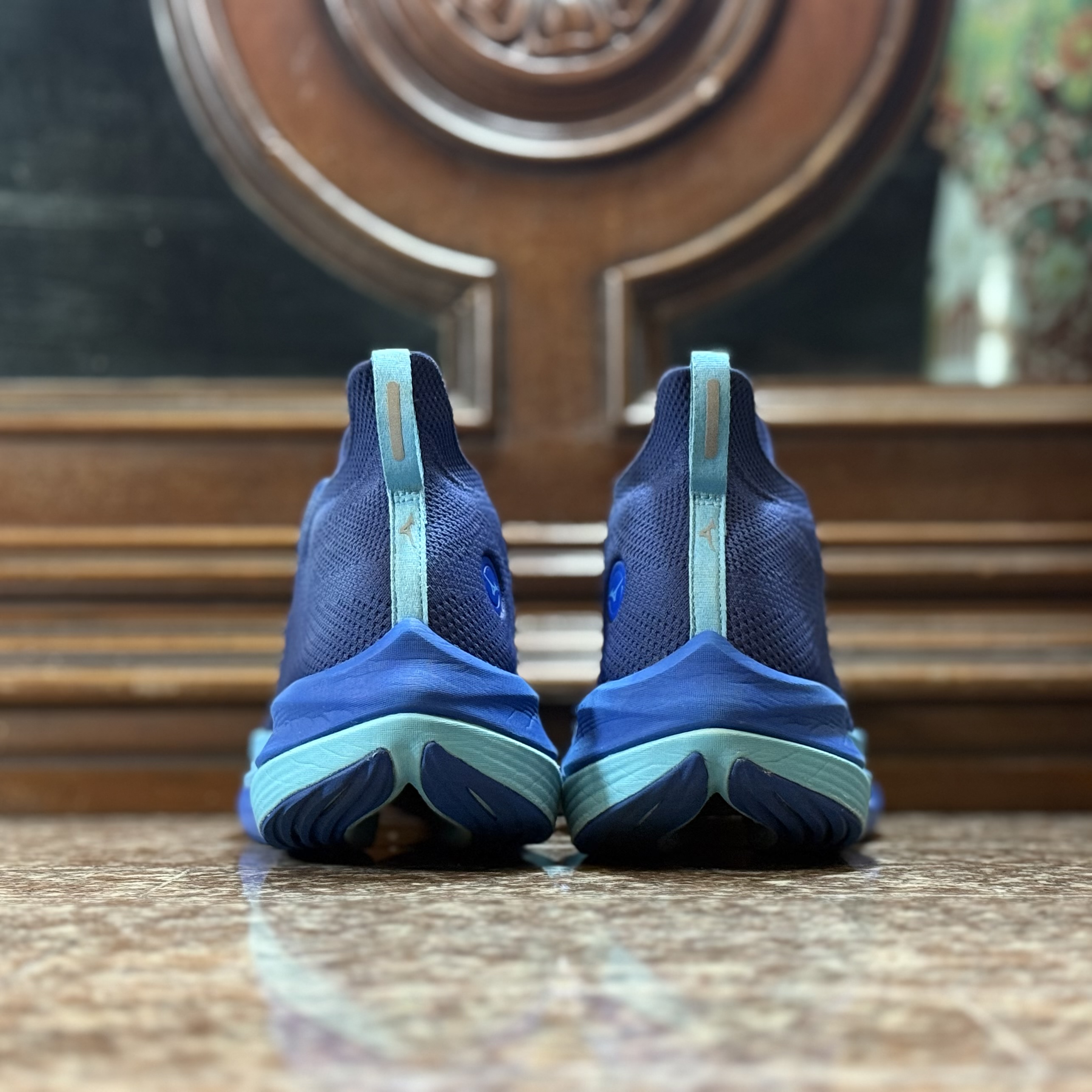 รองเท้าวิ่ง Mizuno Neo Vista #มือ2 (M12.5US)