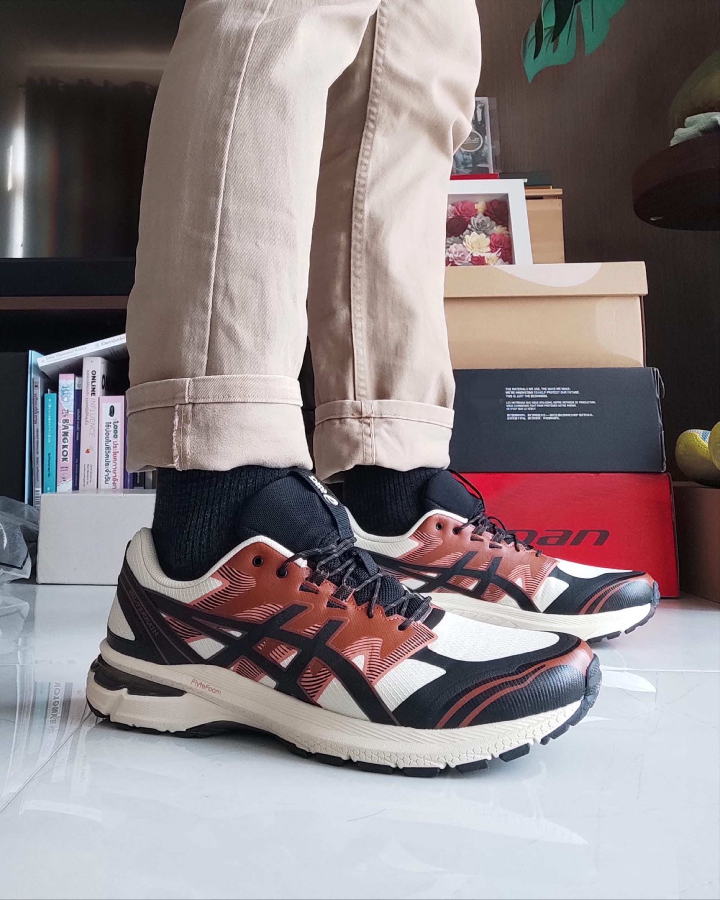 รองเท้า ASICS Gel Terrain ‘Vanilla/Black’ (M10/10.5US)