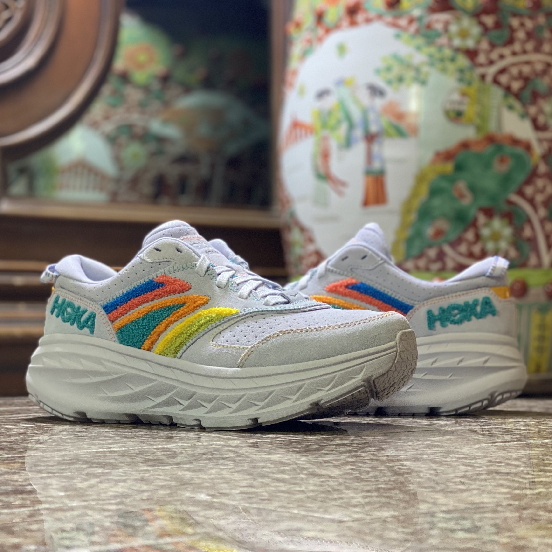 รองเท้า HOKA Bondi L Suede Embroidery ‘EXCLUSIVE’ (M9/9.5/10US)