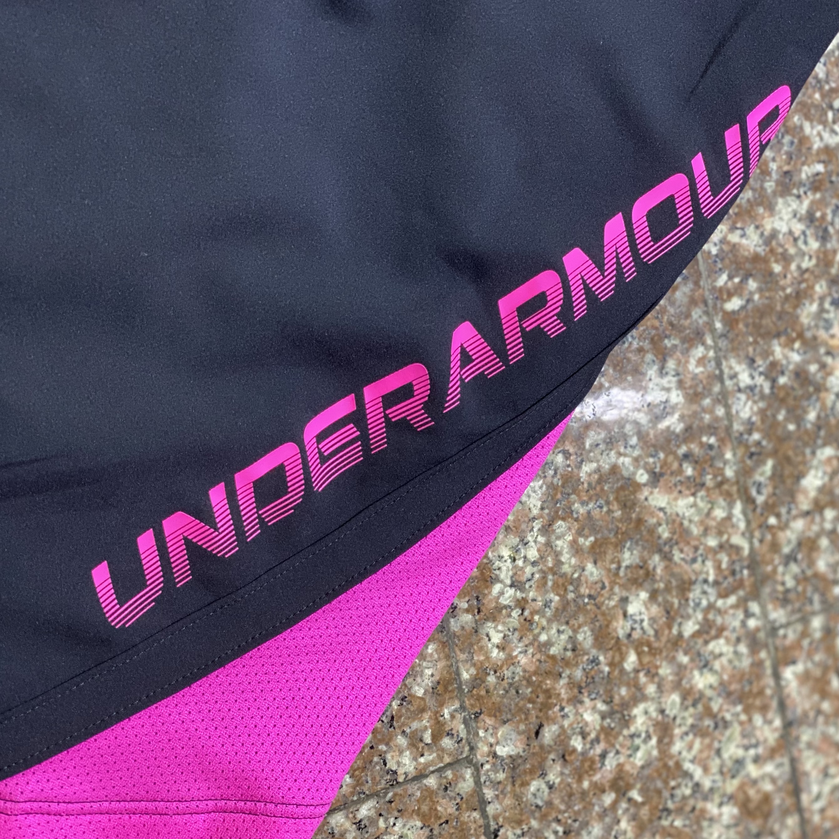 กางเกงวิ่ง Under Armour Launch 7” Running Shorts (LG)