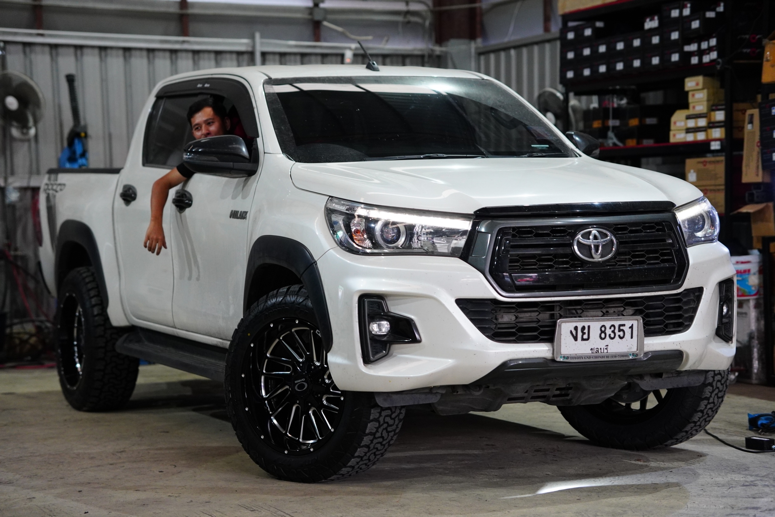 ชุดแต่ง TOYOTA HILUX REVO ROCCO