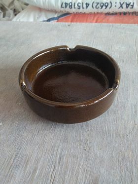 ที่เขี่ยบุหรี่ เซรามิค (Ashtray Ceramic )