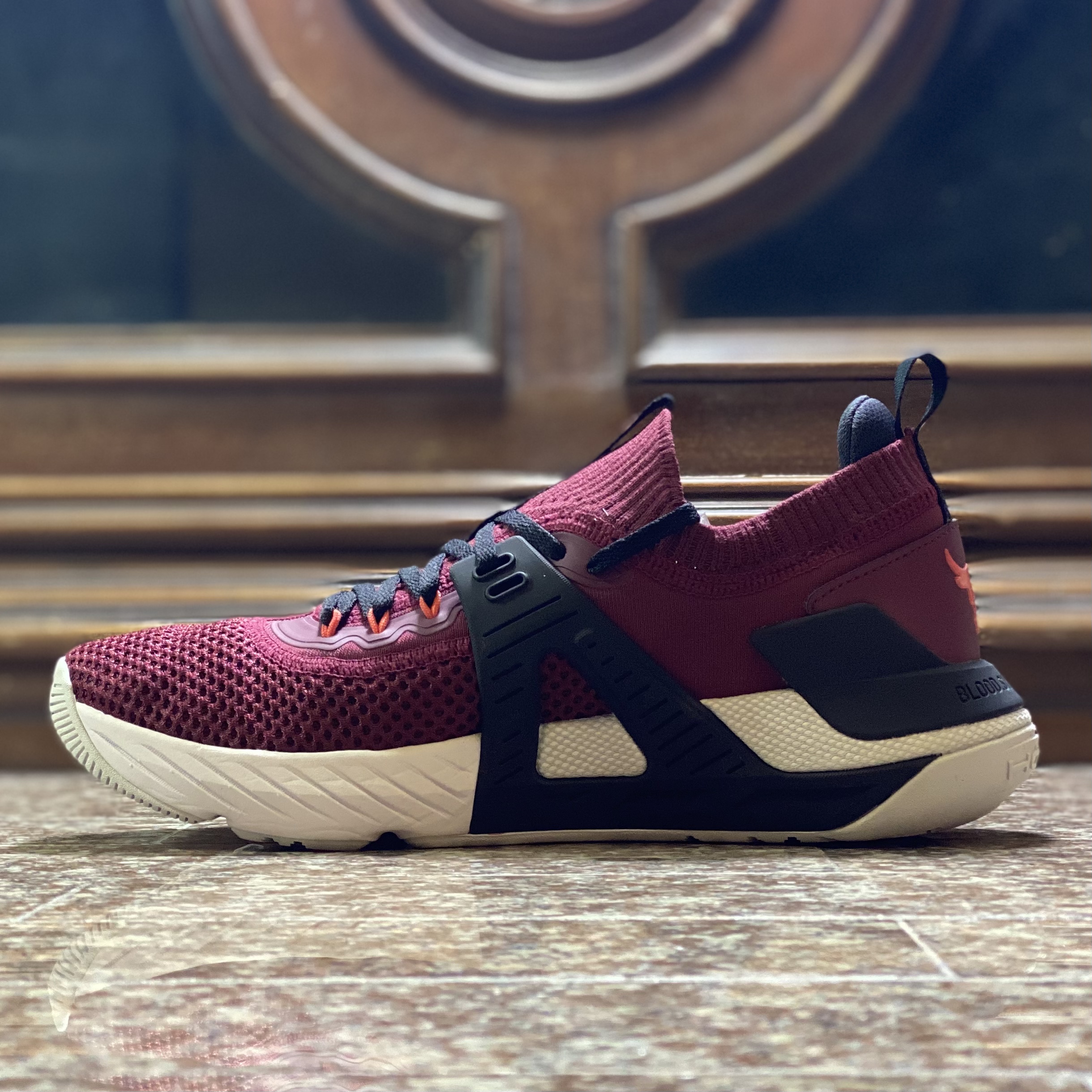 รองเท้าเทรนนิ่ง Under Armour Project Rock 4 ‘Burgundy’ (M8US)