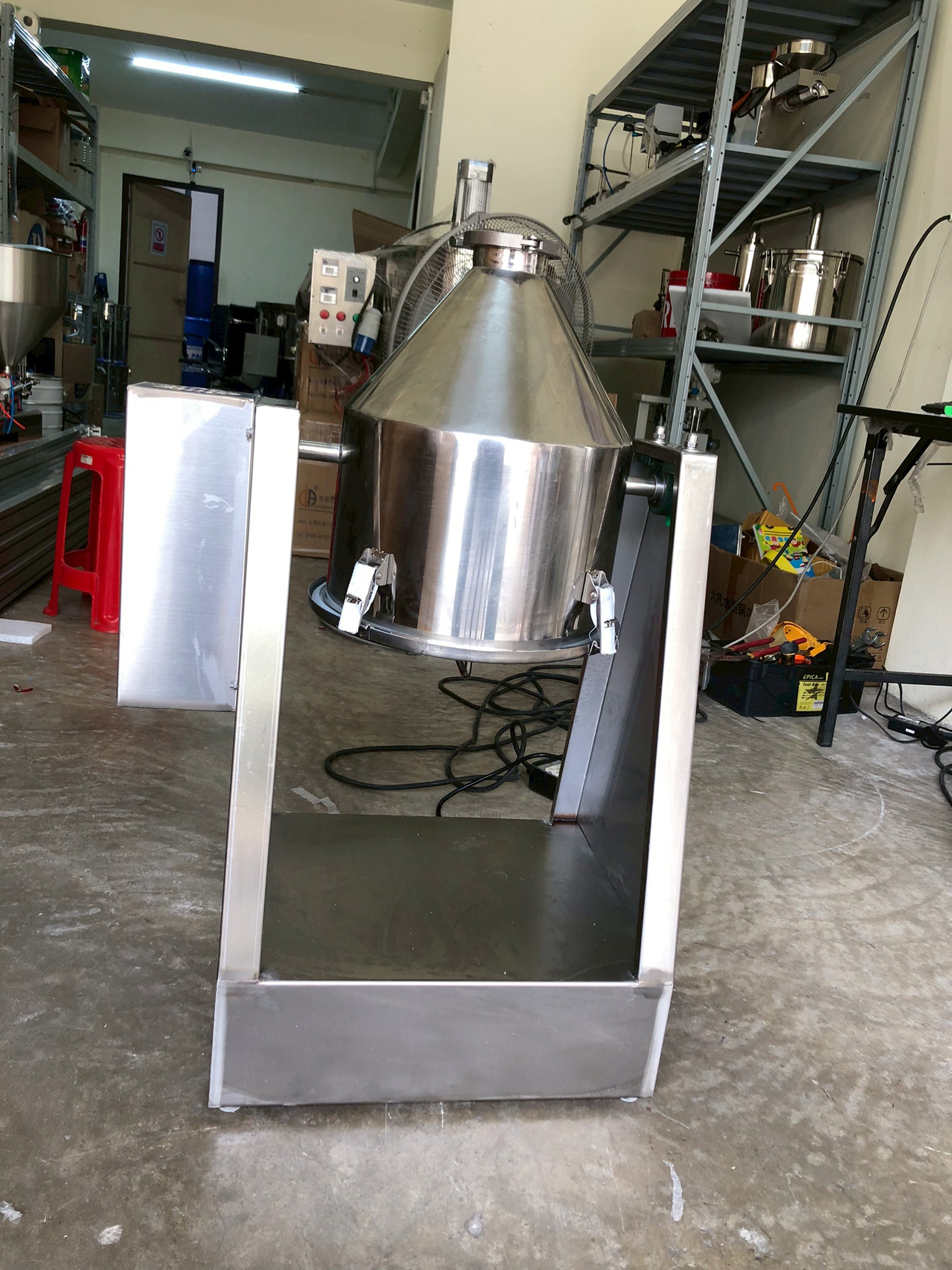 เครื่องผสมขนาดเล็กคุณภาพสูง ใช้งานหลากหลาย GGX