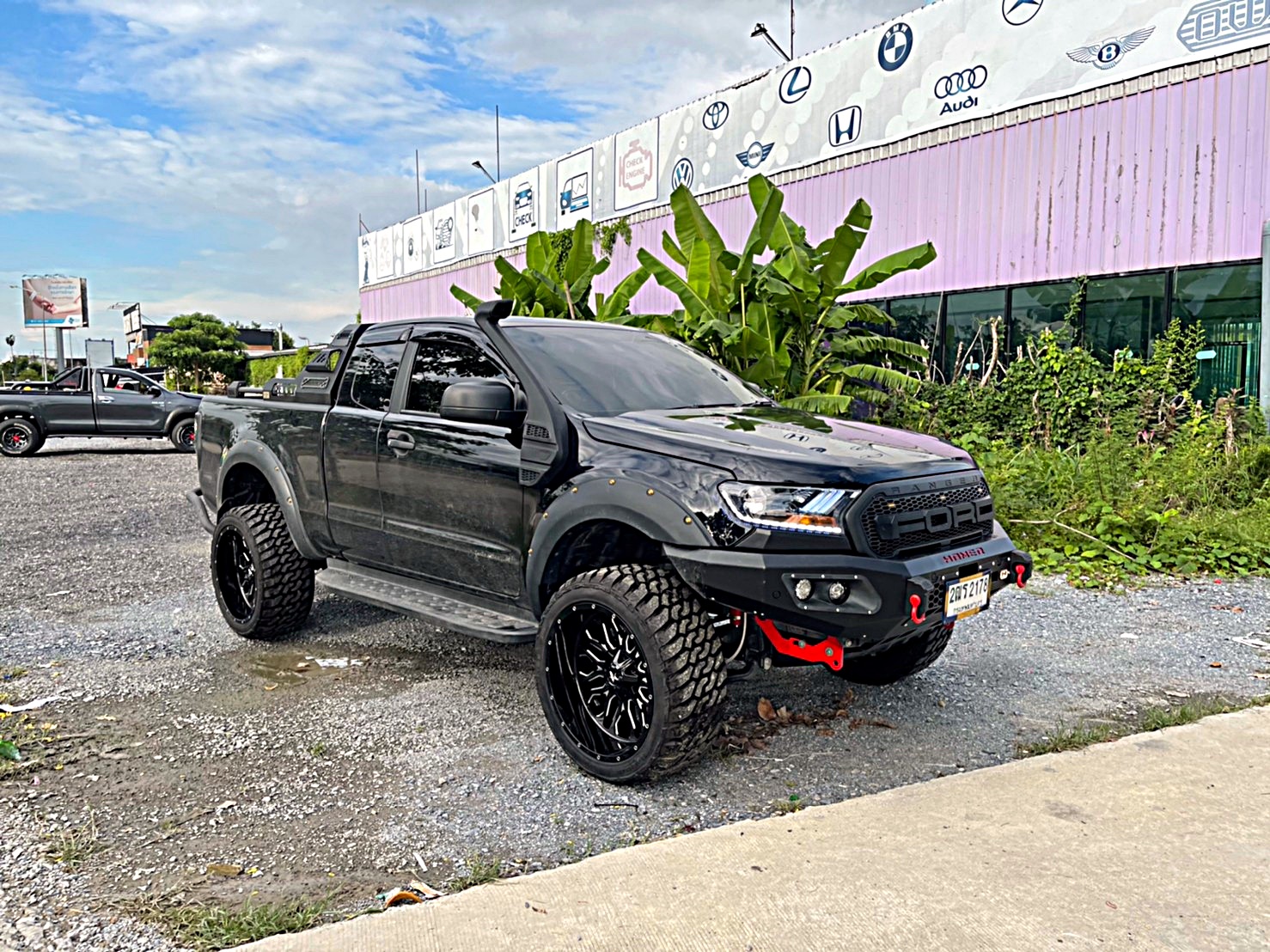 FORD RANGER จัดทรงเมกา ขอบ22 ที่ STEP9