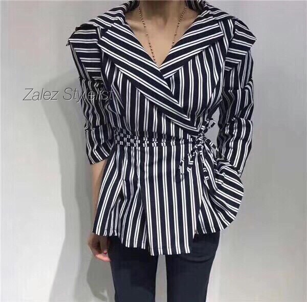 เชิ้ตไขว้หน้า ลายริ้ว สุดเก๋