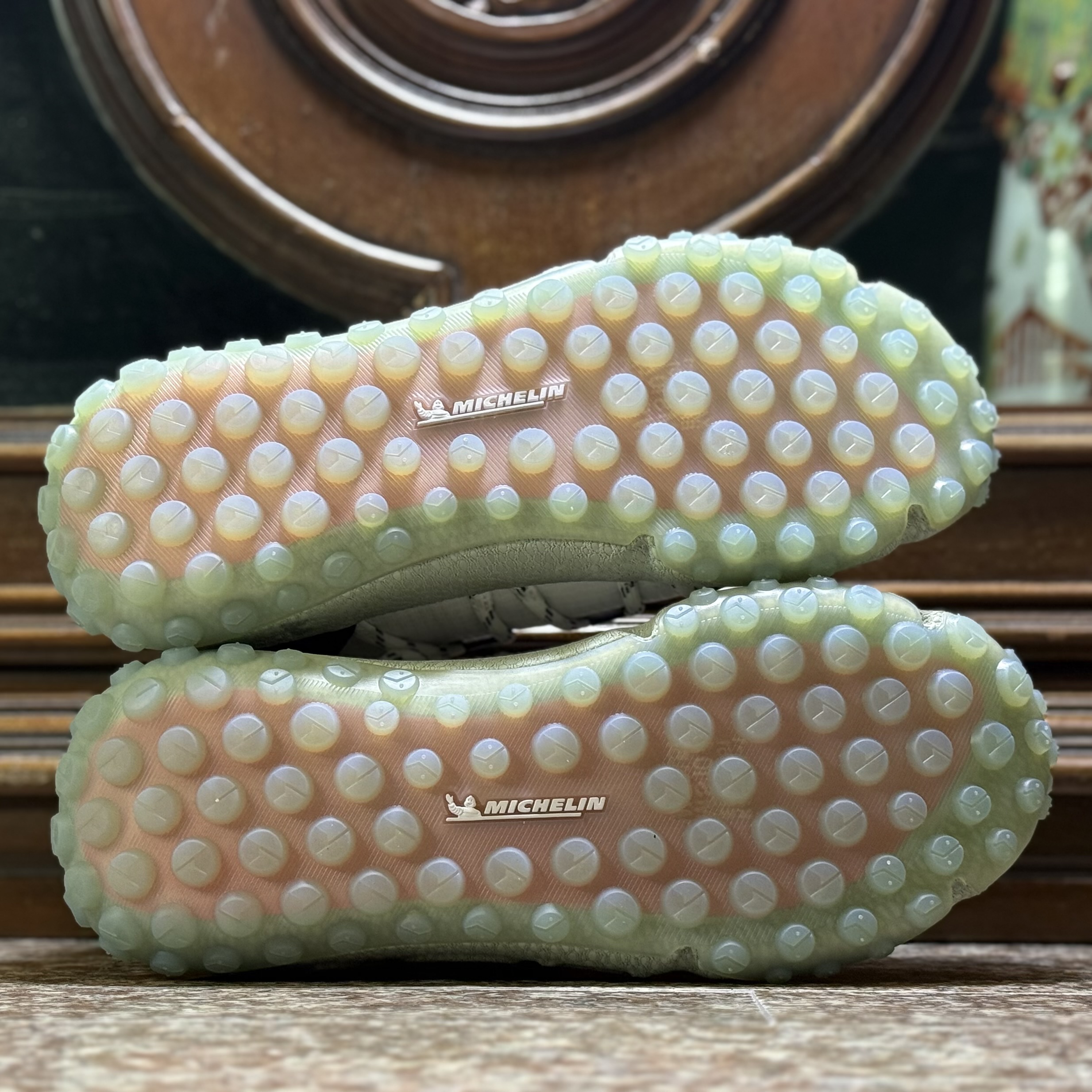 รองเท้าเดินป่า Under Armour HOVR Summit FT ‘White/Enamel’ (M9.5US)