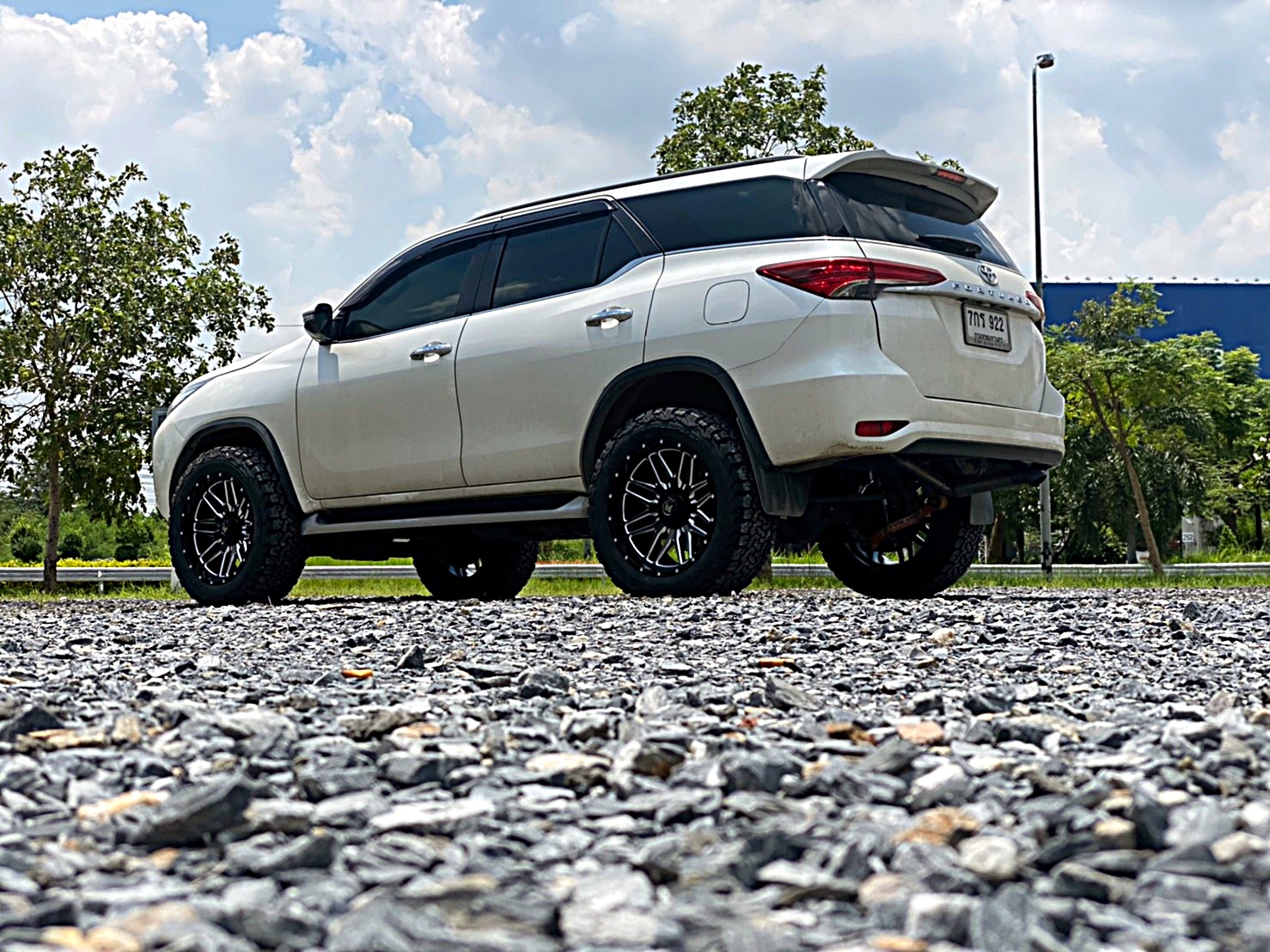 FORTUNER ล้อขอบ20 OFFROAD ที่ STEP9