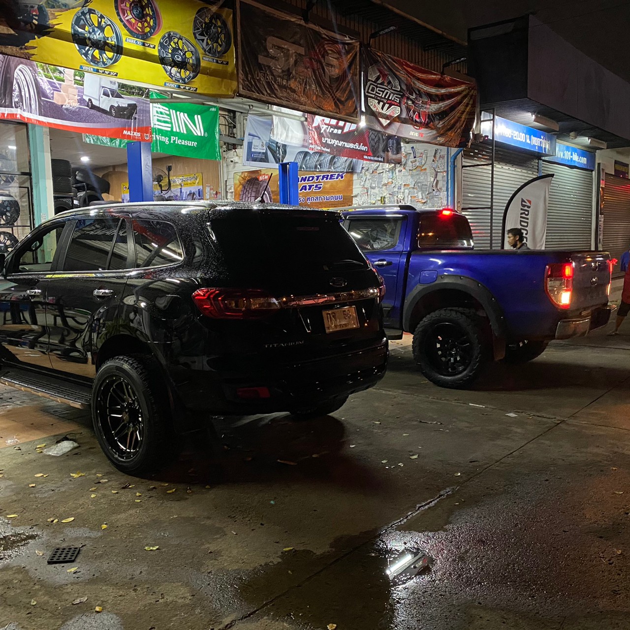 FORD EVEREST จัดทรงเมกาที่ STEP9