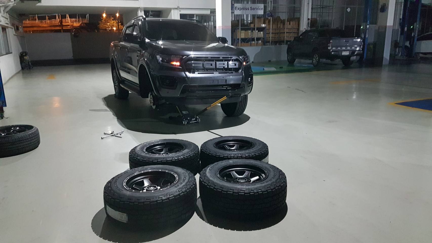 FUEL SHOK ขอบ17 ราคาพิเศษที่ STEP9