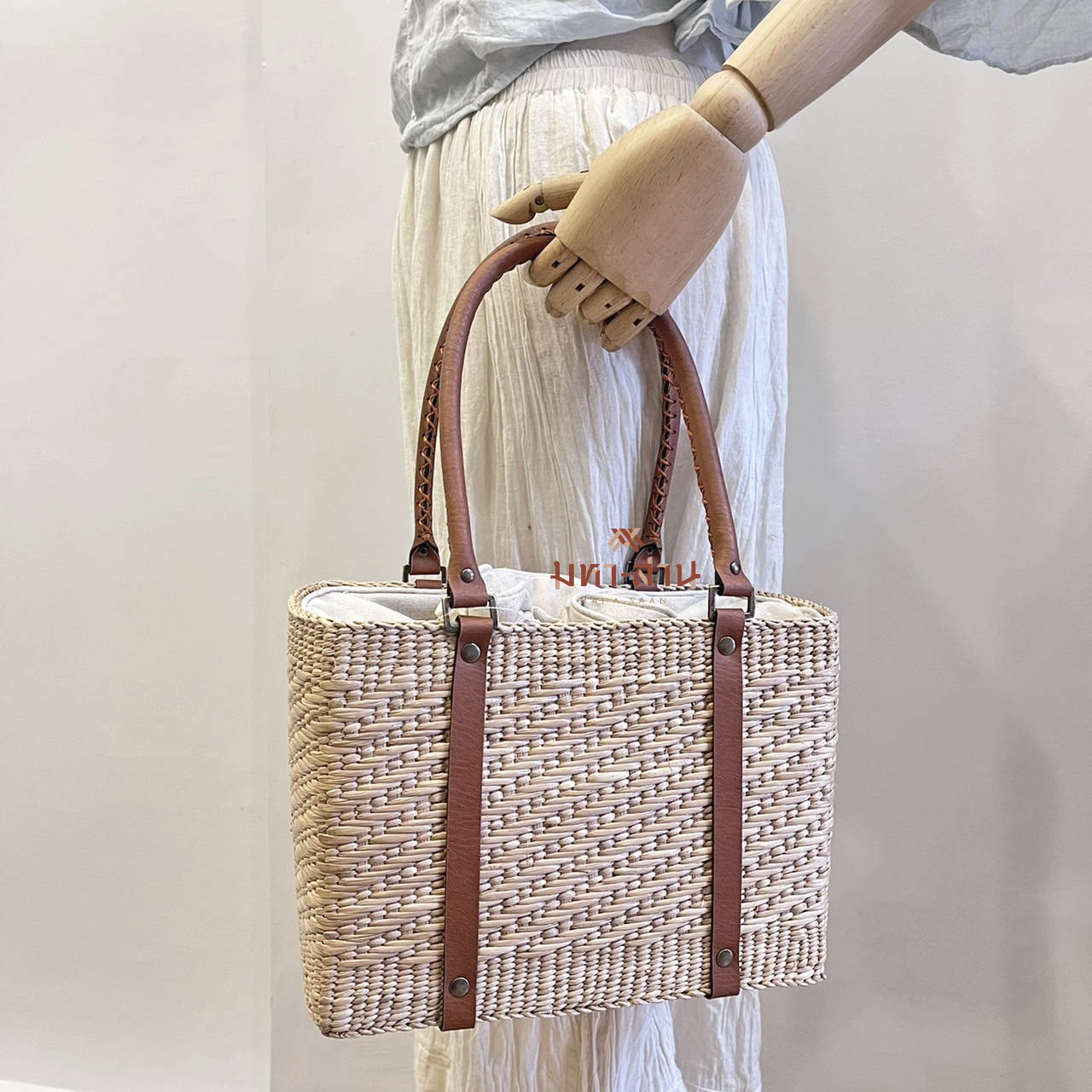 กระเป๋าถือ กระเป๋าสาน กระเป๋ากก กระเป๋าสายหนัง กระเป๋ามินิมอล 👜