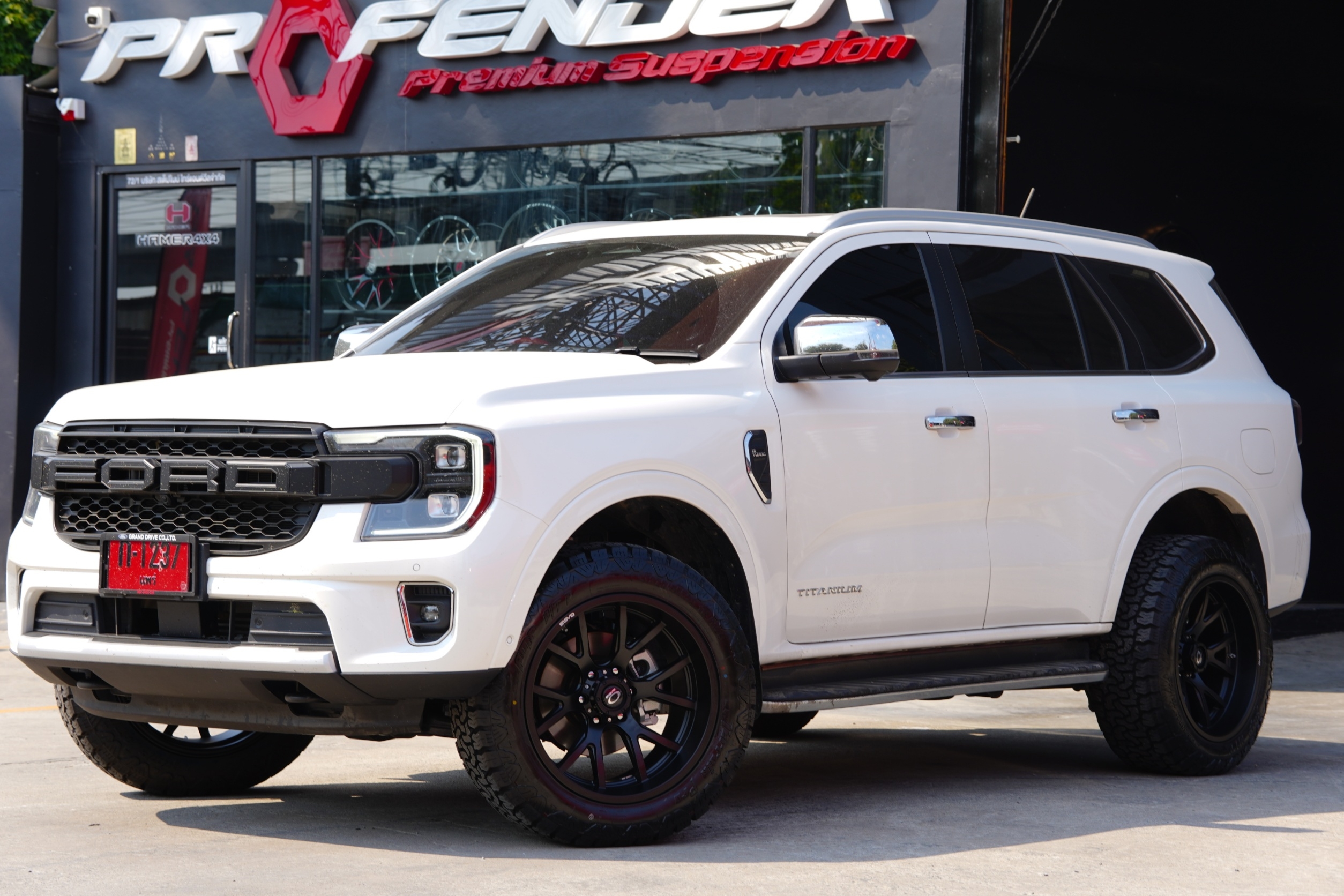 ชุดแต่ง FORD EVEREST TITANIUM