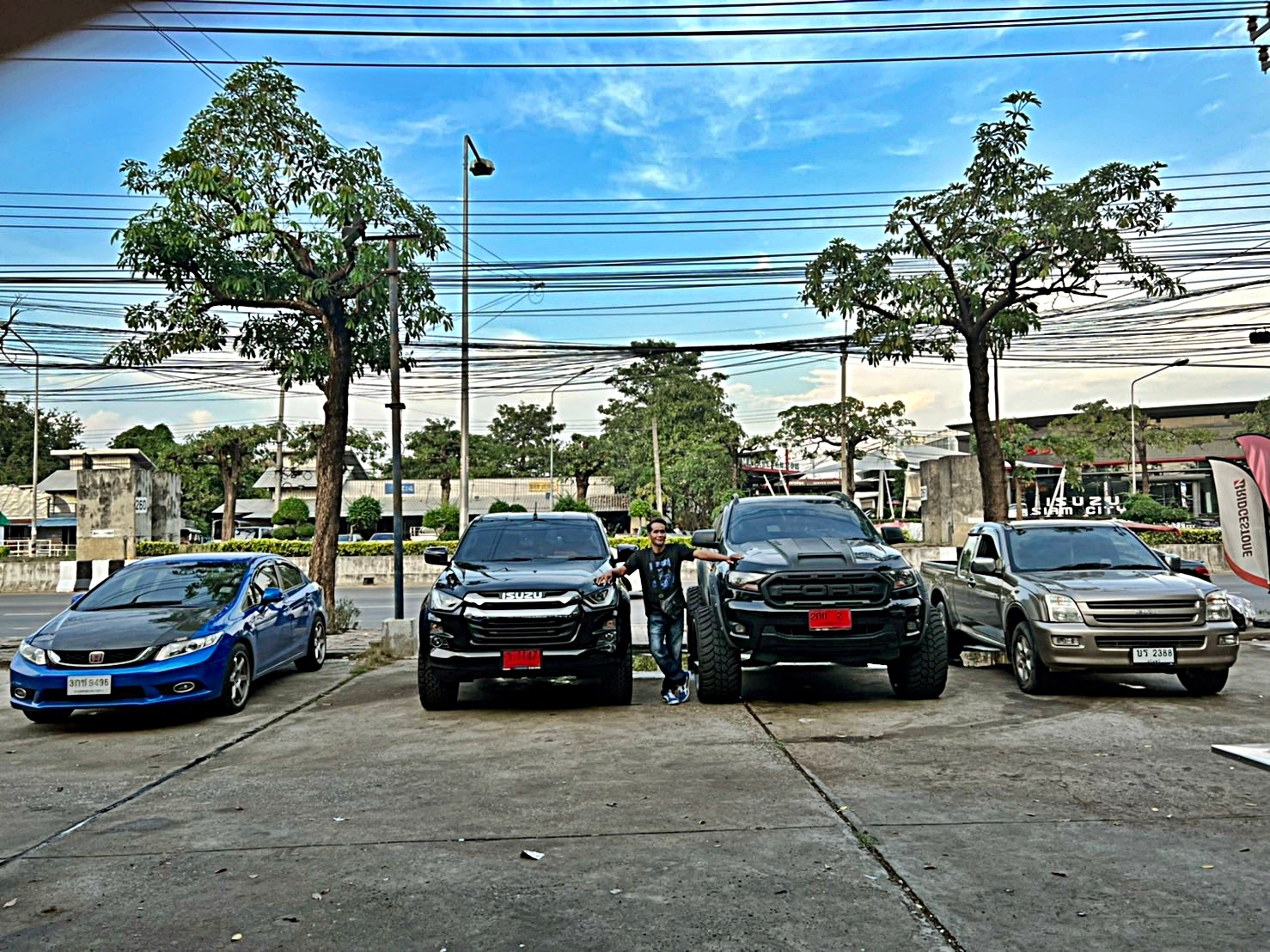 D-MAX 1.9 จัดทรงเมกา อย่างเทพ ที่ STEP9