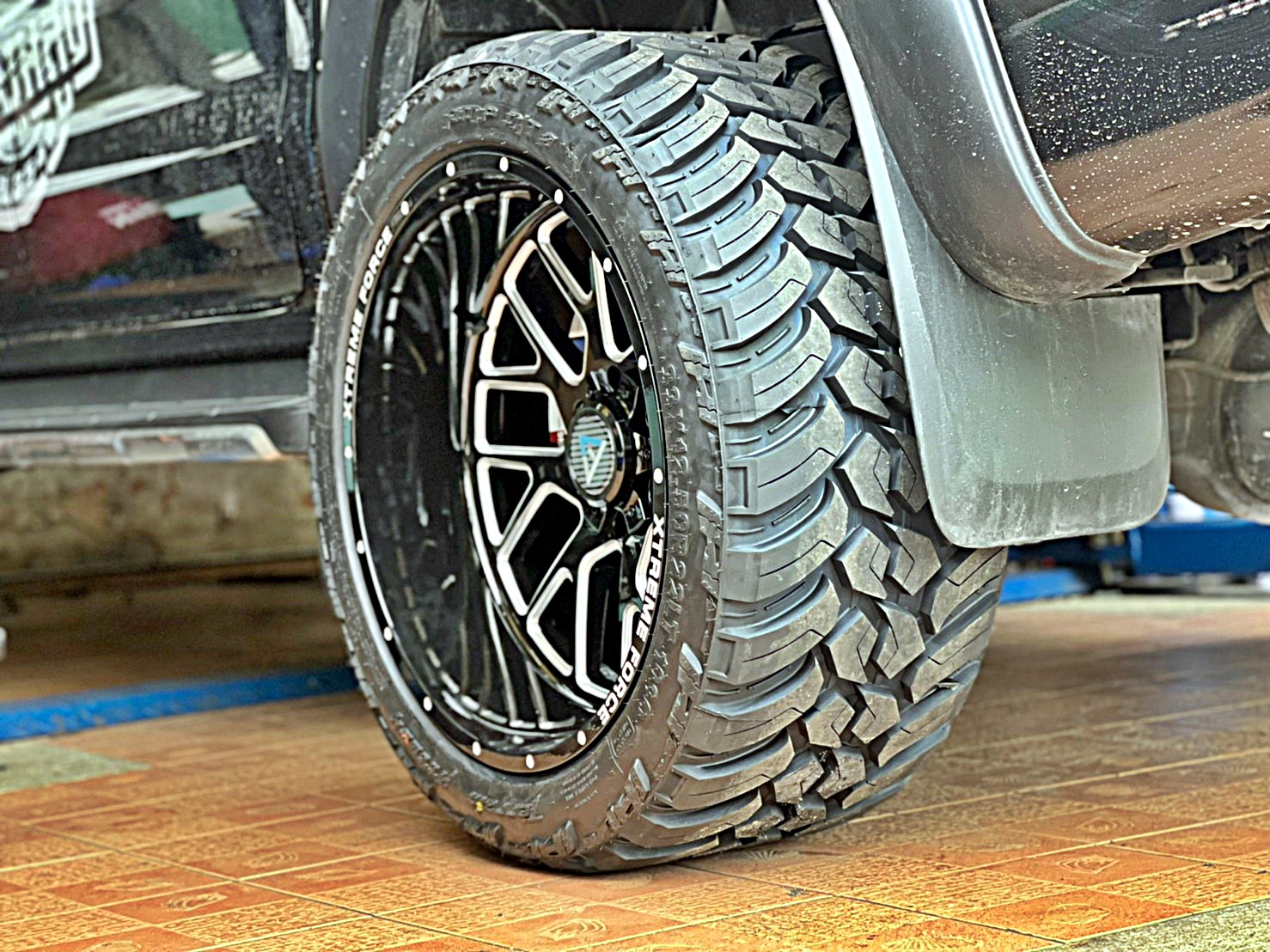 FORD ทรงเมกา ขอบ22 ที่ STEP9