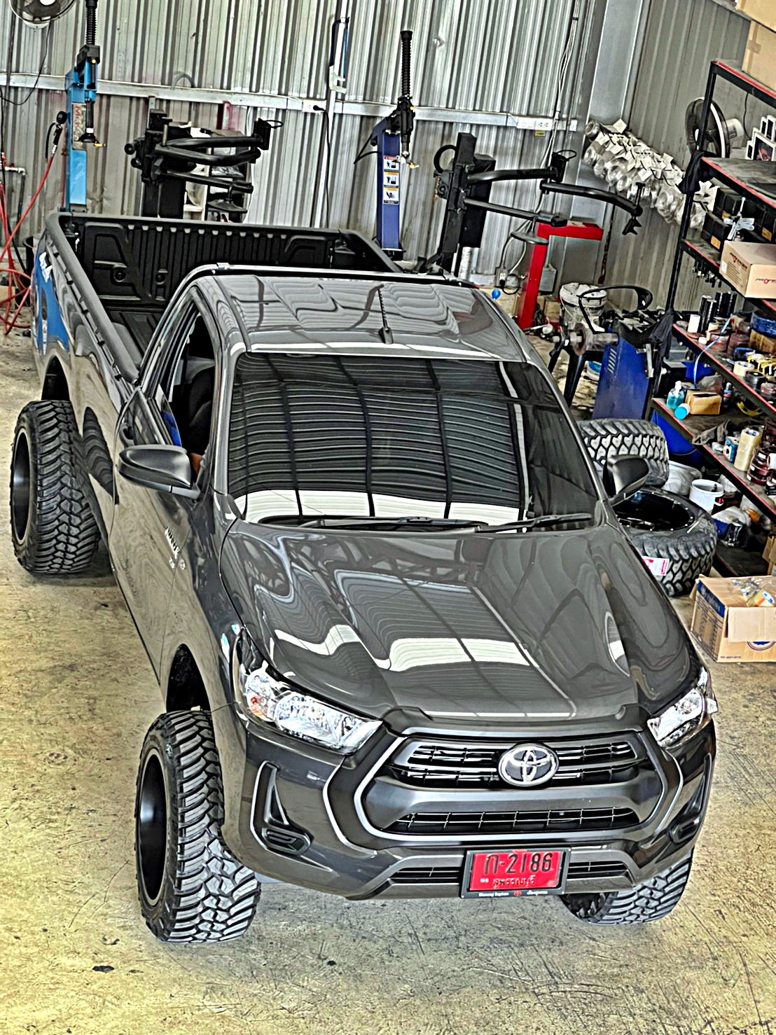 #TOYOTA_REVO_หัวเดียว จองคิวมาจากสุพรรณบุรี ทำทรงเมกาที่STEP9