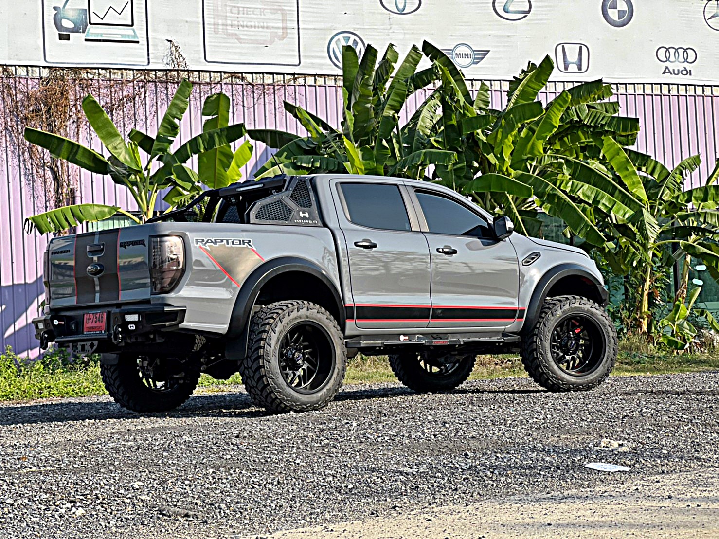 FORD RAPTOR ชุดแต่งรอบคันที่ STEP9