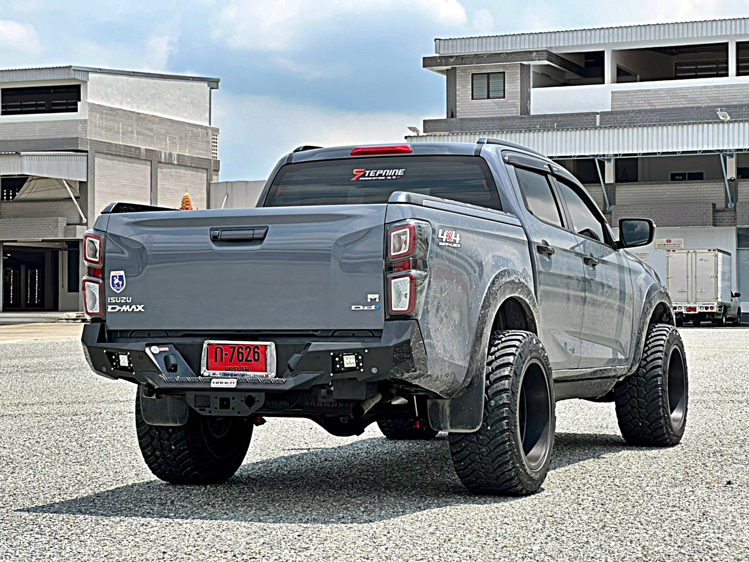 D_MAX_ทะเบียนนครปฐม ทำทรงเมกาที่ STEP9