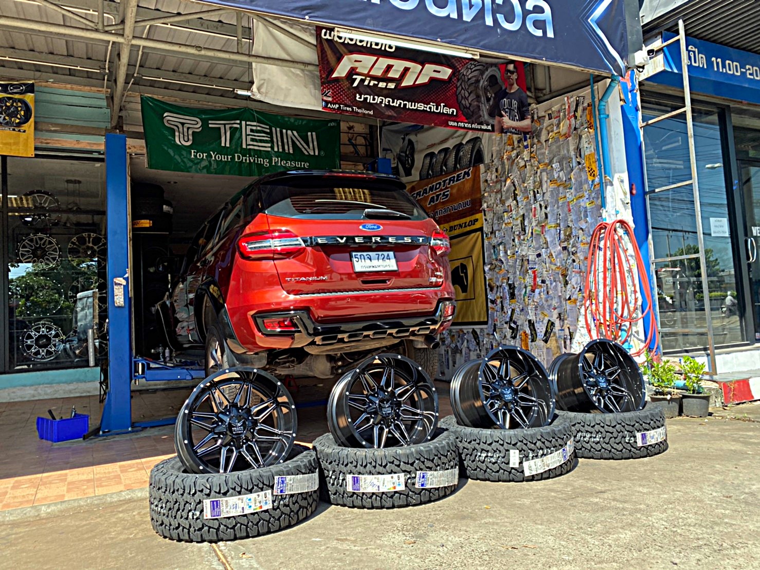 FORD EVEREST จัดทรงเมกาที่ STEP9