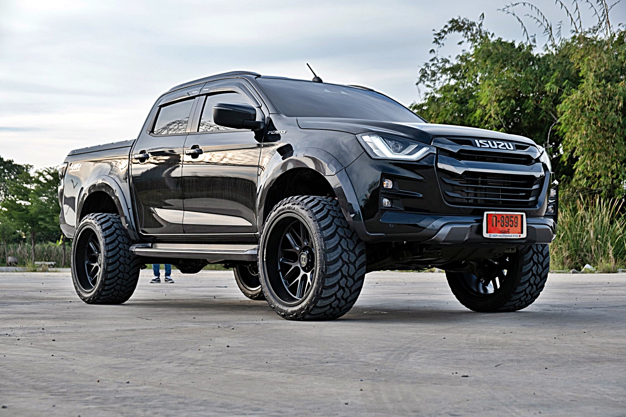 ล้อแท้ HOSTILE H120 ขอบ22 ใส่ D-MAX