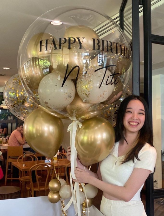 เซทลูกโป่งบับเบิ้ลวันเกิด ขนาด30นิ้ว +ช่อ5ลูก2ช่อ ใส่กล่องขนาดจั้มโบ้