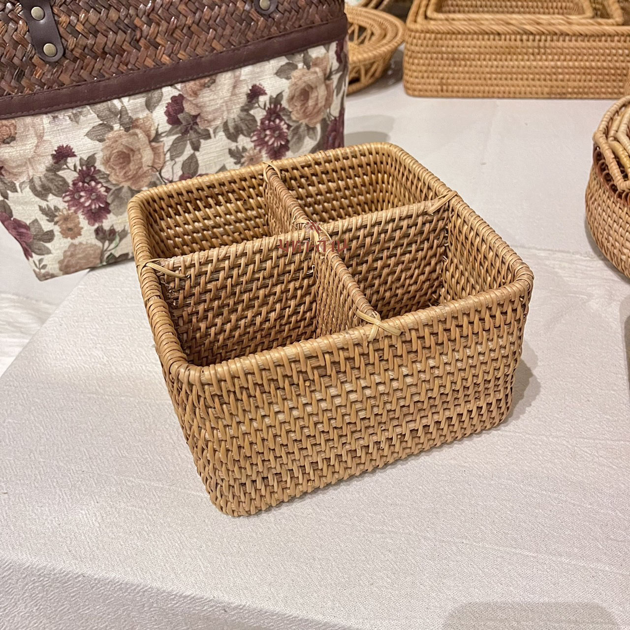 กล่องใส่ของ 4ช่อง โฮมคาเฟ่ กล่องมินิมอล พร็อพถ่ายรูป Rattanly Tray🤎