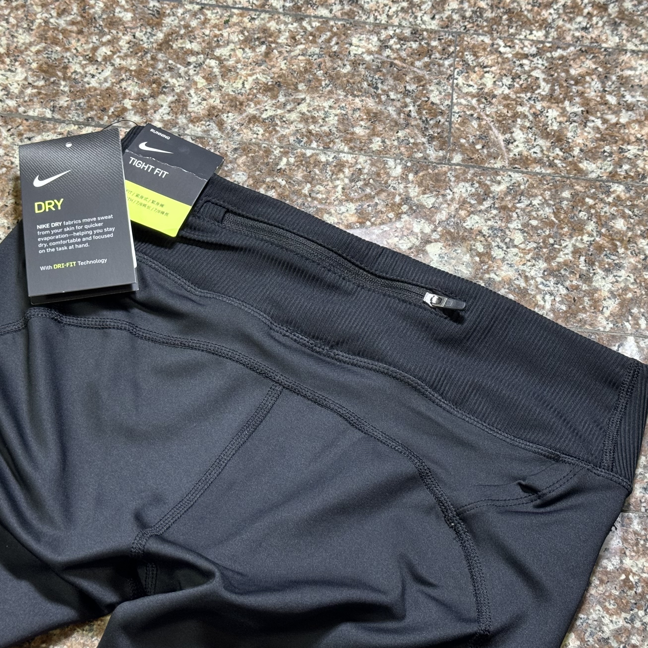 กางเกงวิ่ง Nike Fast Women Long Tights ‘BLACK’ (M)