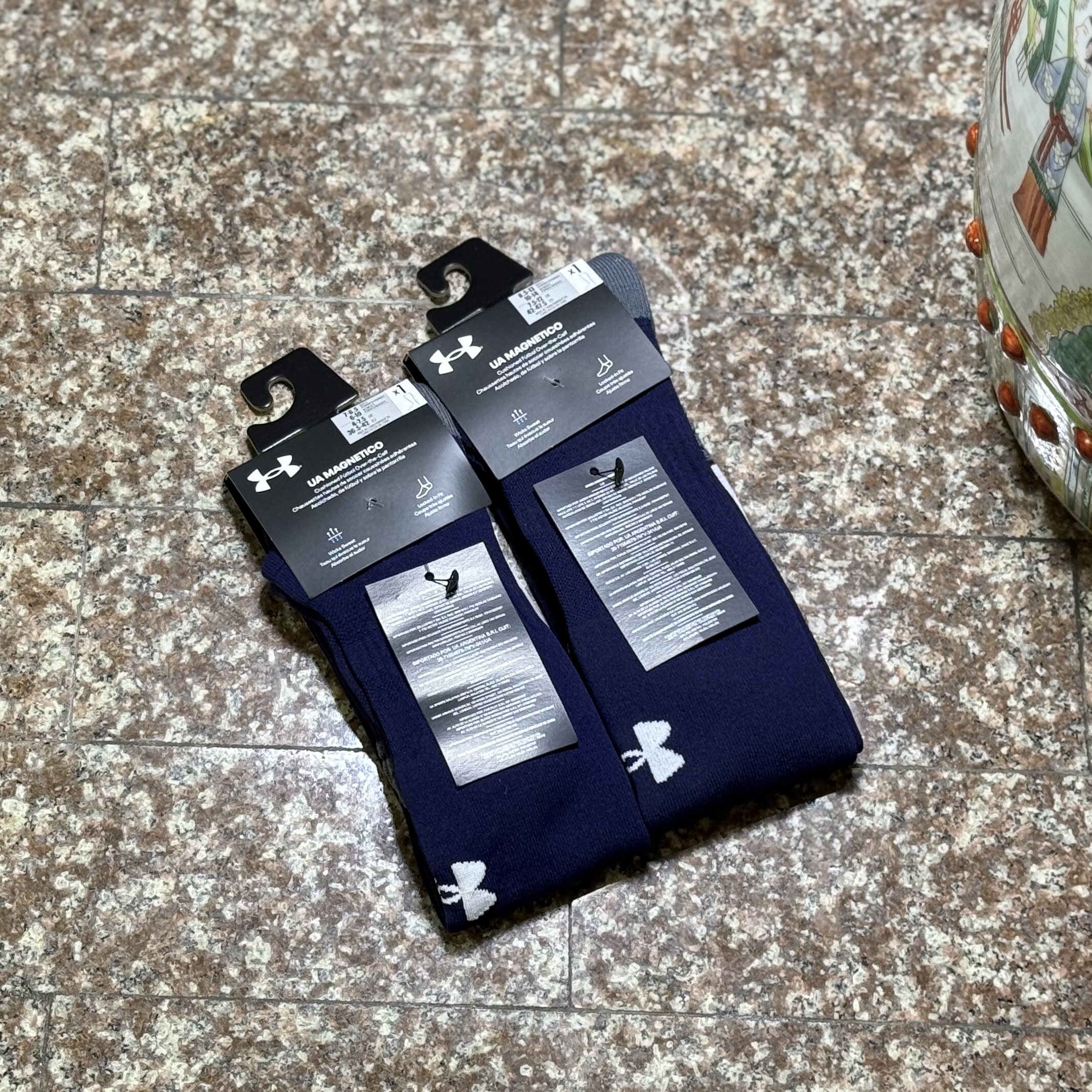 ถุงเท้า Under Armour Magnetico Cushioned Soccer Socks ‘Midnight’ (MD)