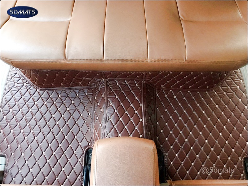 พรมปูพื้นรถยนต์6D TOYOTA VIGO 4ประตู พรม6D QX หนังหนานุ่ม เต็มคัน (3ชิ้น)