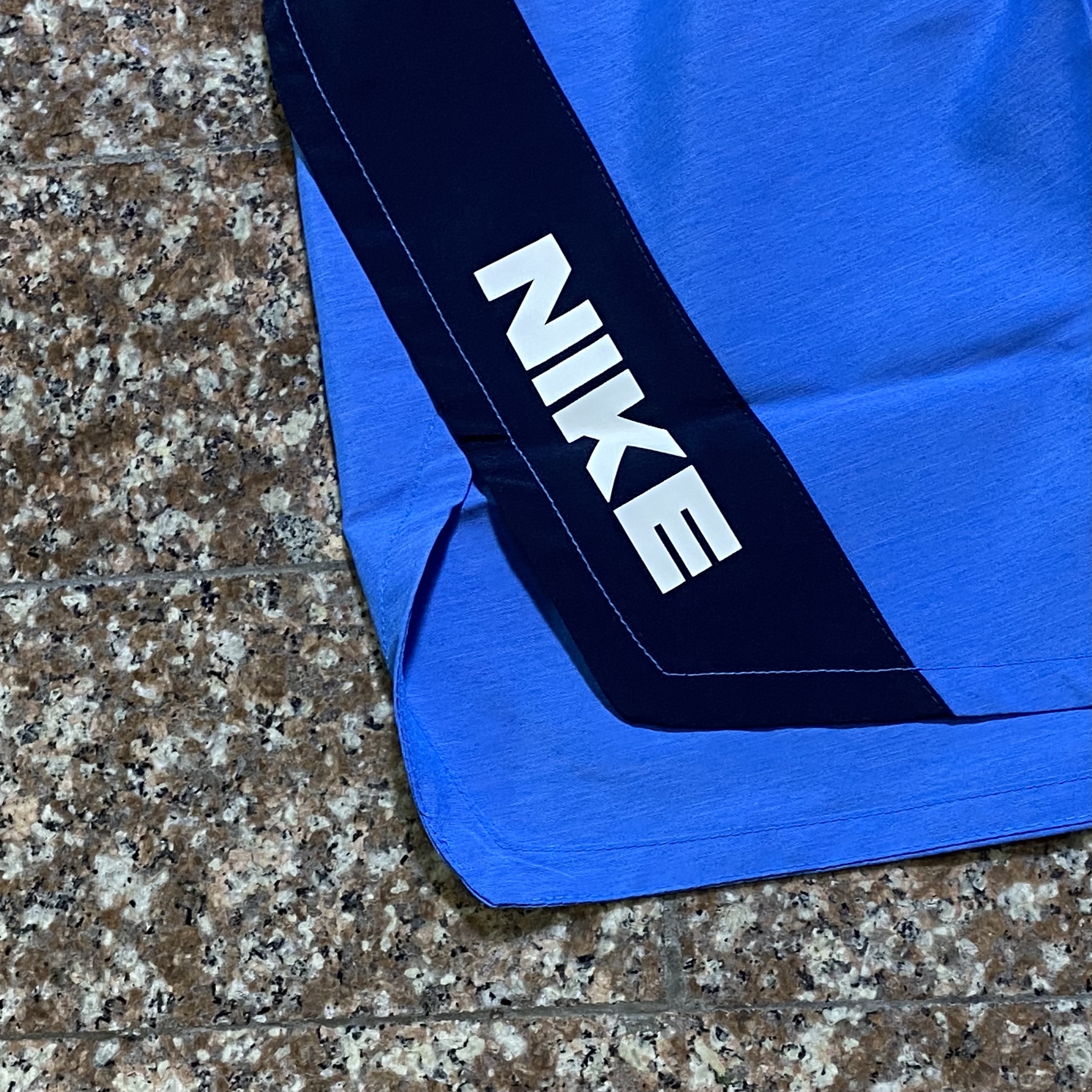 กางเกงวิ่ง Nike Dri-Fit Heritage 4” Running Shorts (M)