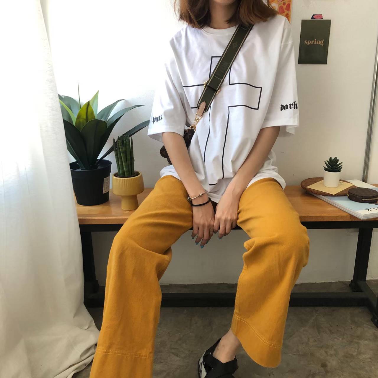 เสื้อ Oversize ลายไม้กางเขน