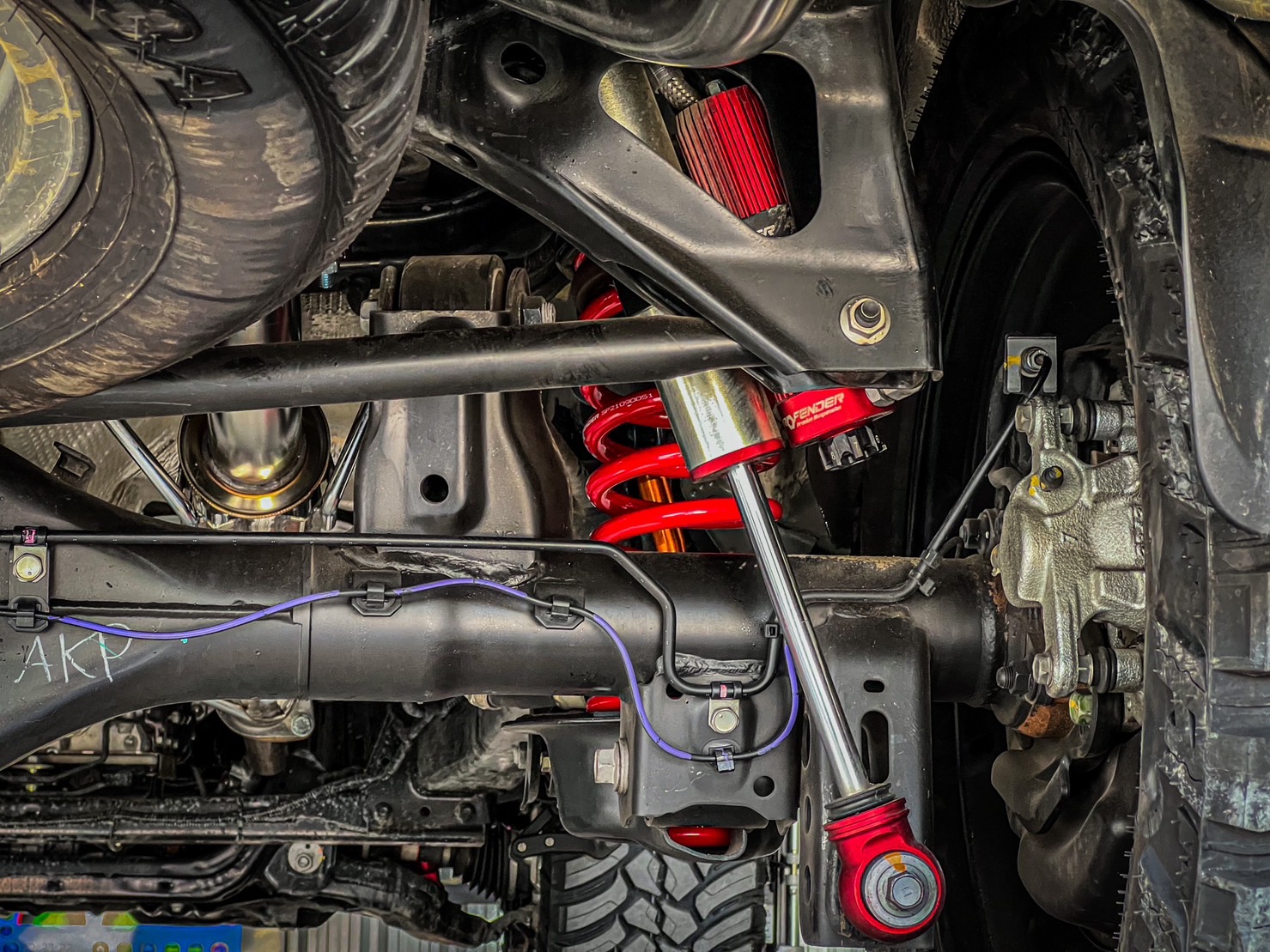 TOYOTA FORTUNER LEGENDER ทรงเมกา จองคิวมาจาก อุทัยธานี แต่งทรงเมกาที่ STEP9