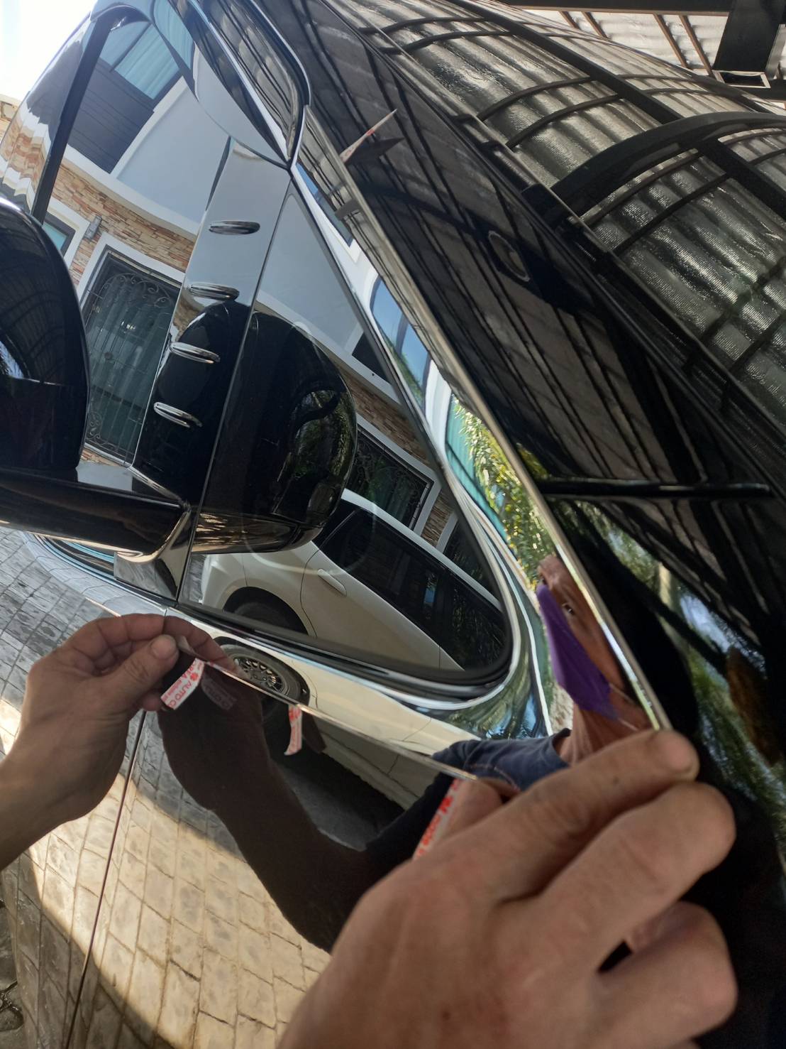 โครเมี่ยมแต่งเสาAหน้า Hyundai Staria เกรดพรีเมี่ยมนำเข้าจากเกาหลีแท้ 100%