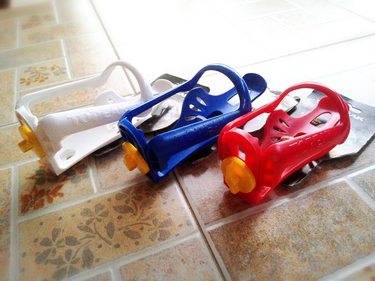 ขากระติก แบบปรับขนาดได้