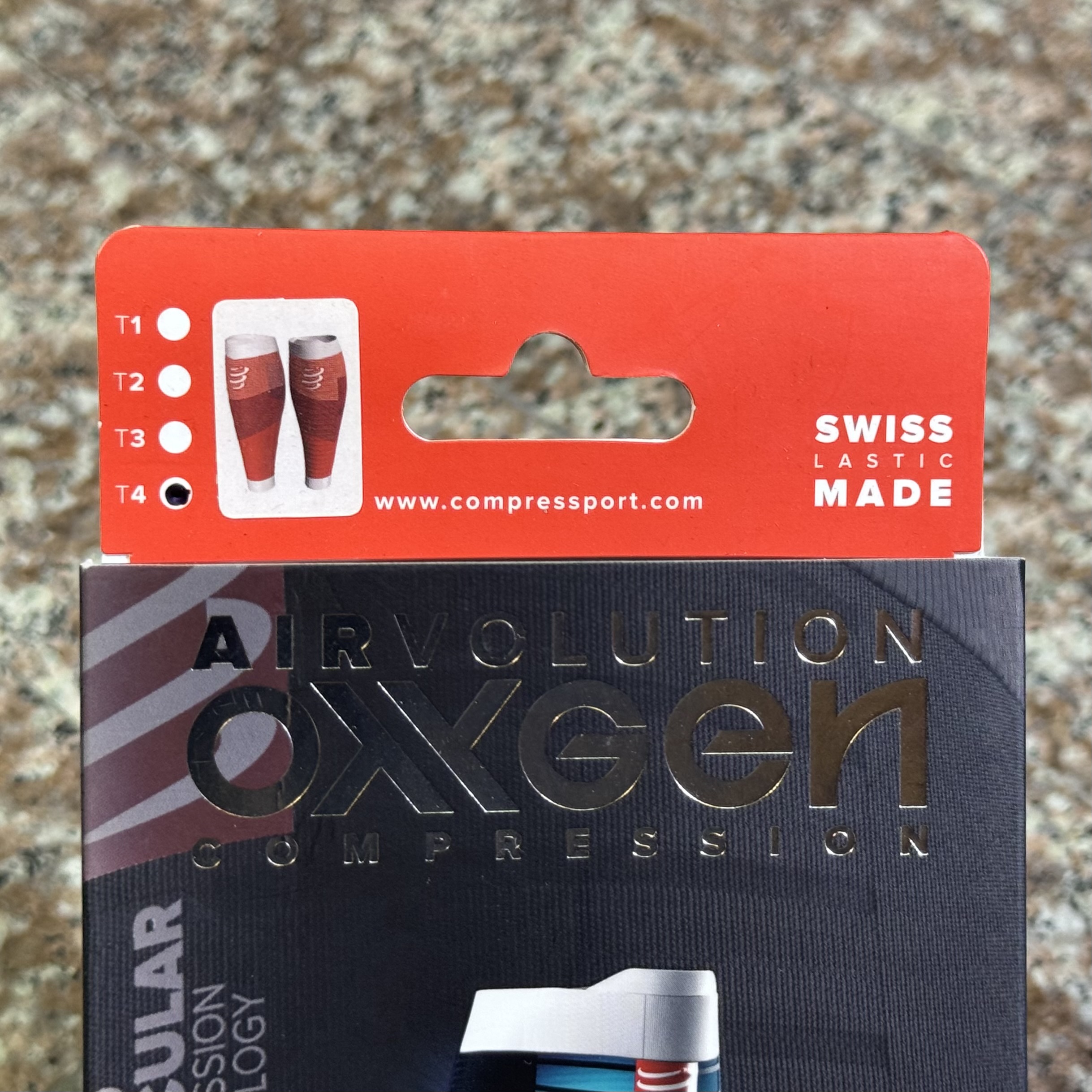 ซัพพอร์ตน่อง Compressport R2 Oxygen Calf Sleeve ‘Summer Orange’ (T4)