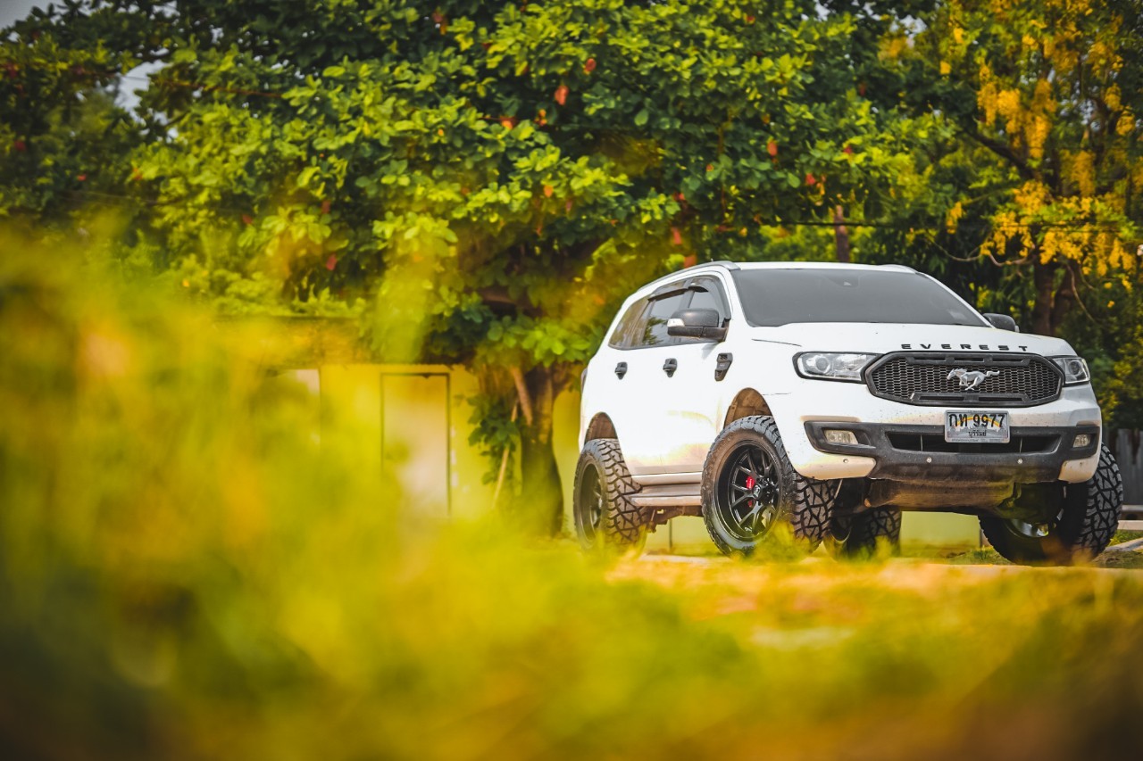 FORD EVEREST จองคิวม แต่งทรงเมกา มาจากบุรีรัมย์ งบแสนต้นๆๆ