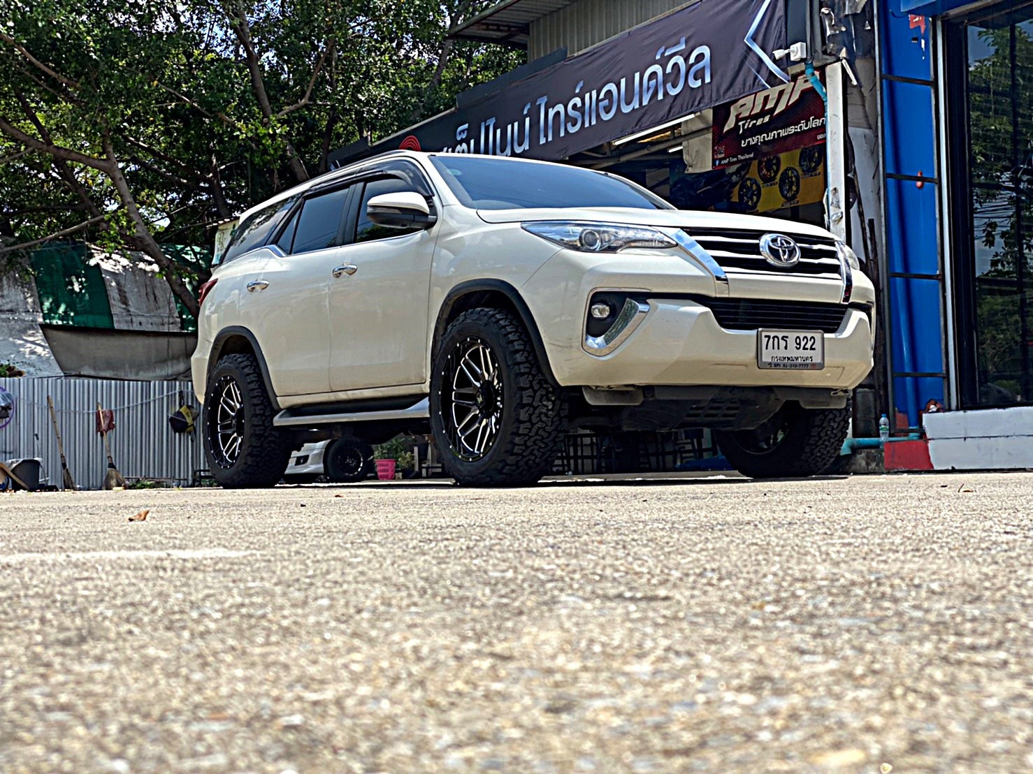 FORTUNER ล้อขอบ20 OFFROAD ที่ STEP9