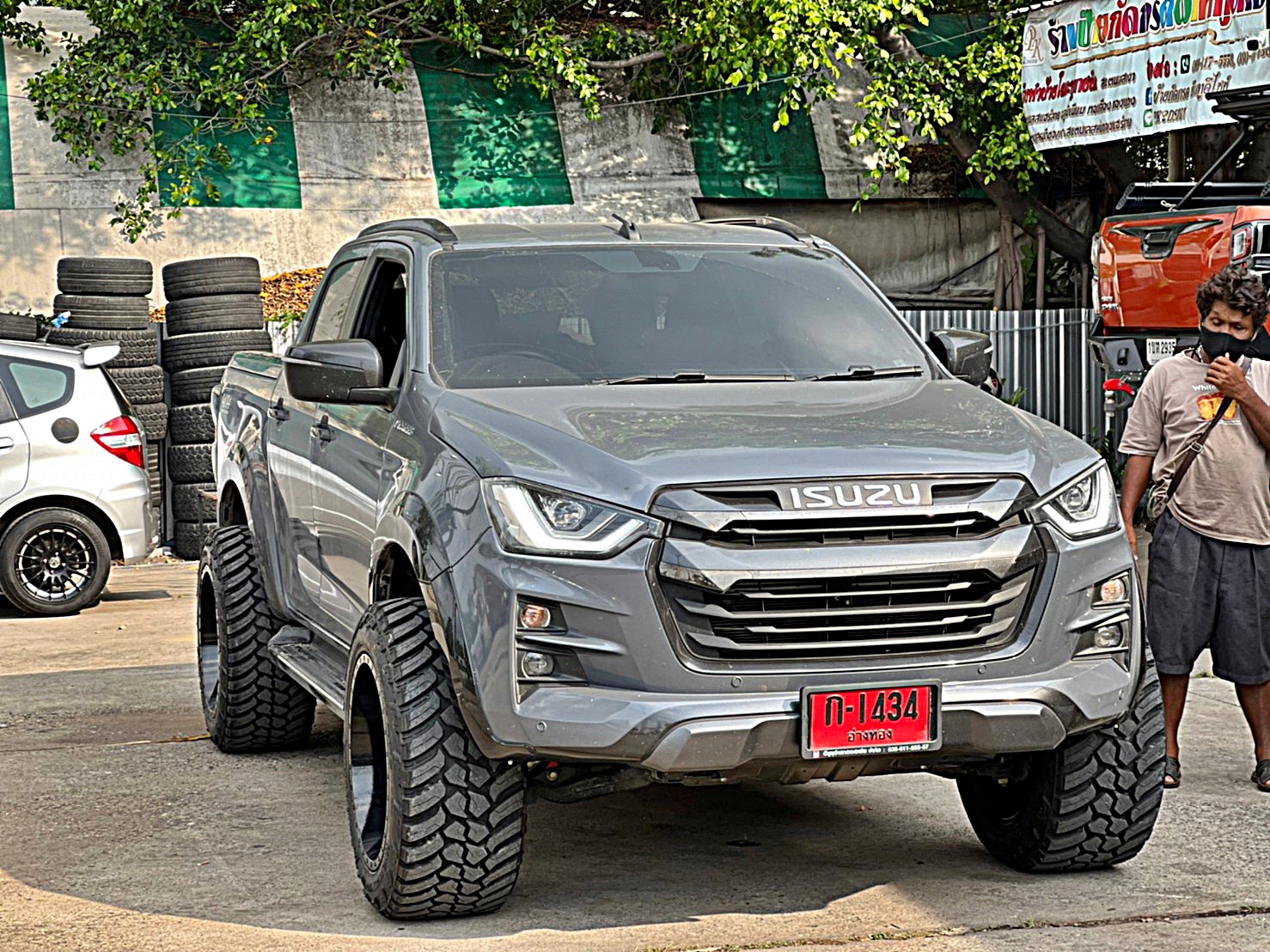 D-MAX ทรงเมกา จากอุธยา