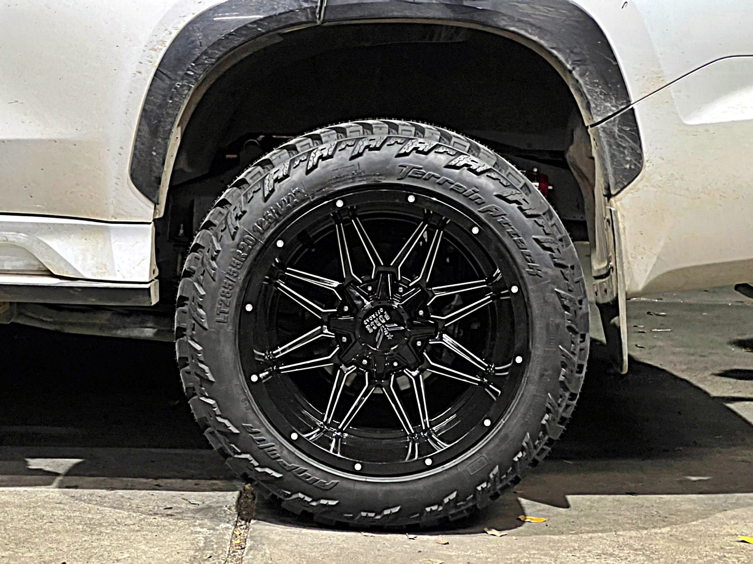 PAJERO SPORT ทรงเมกา ที่ STEP9