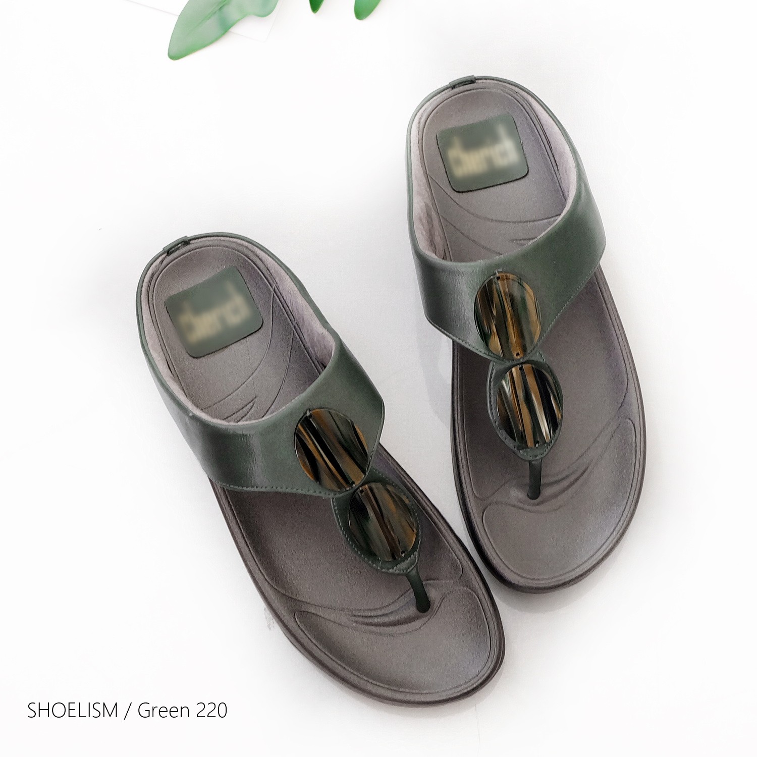 รองเท้าหูคีบแต่งหินอ่อน