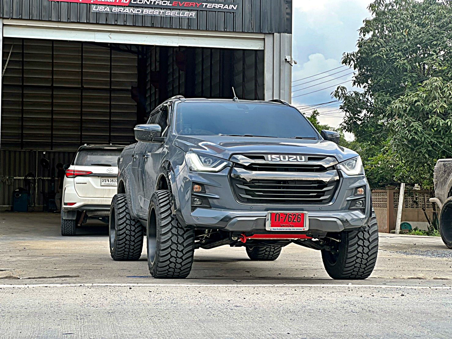 D_MAX_ทะเบียนนครปฐม ทำทรงเมกาที่ STEP9