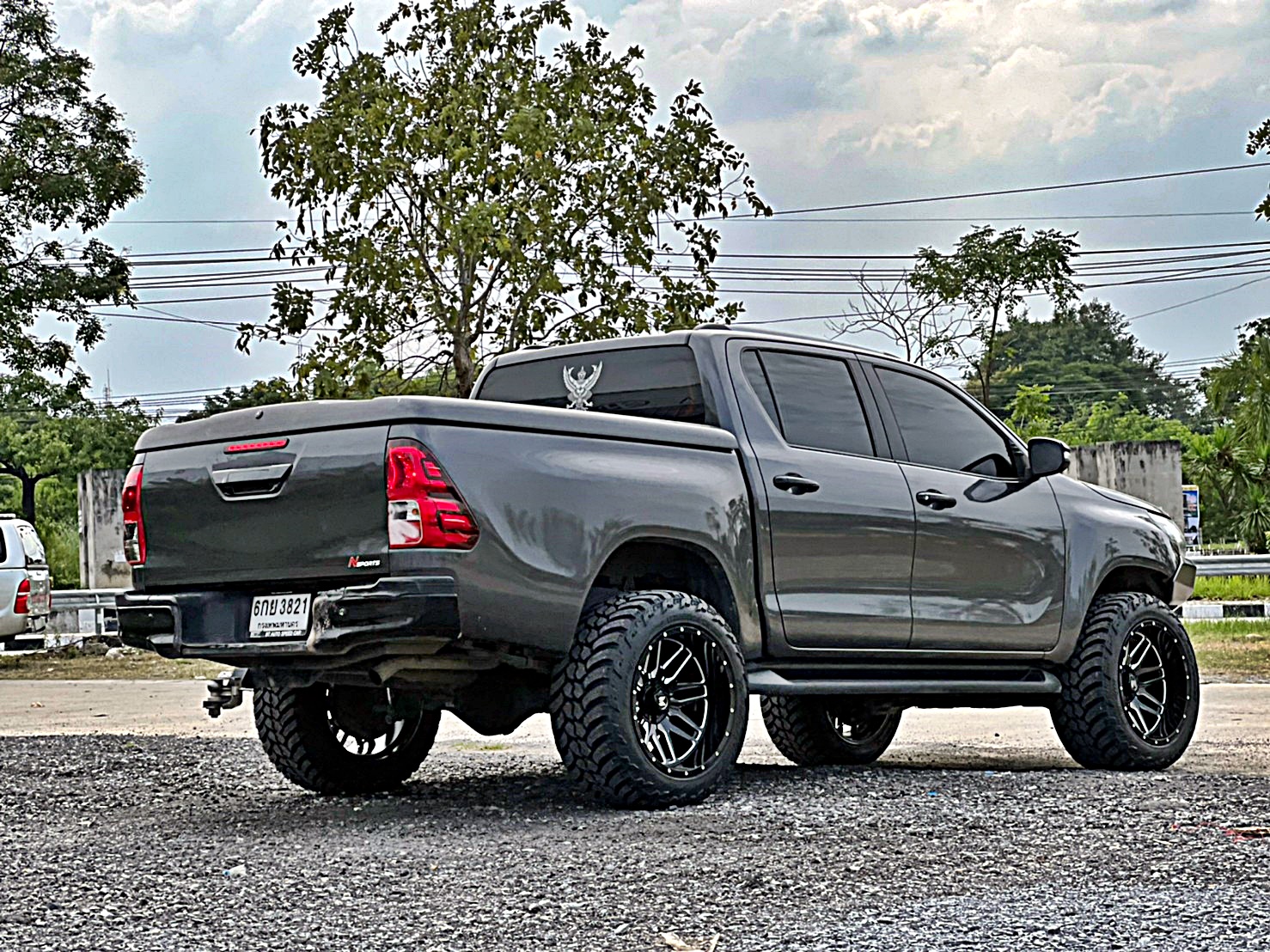 REVO ทรงเมกา ขอบ20 ที่ STEP9